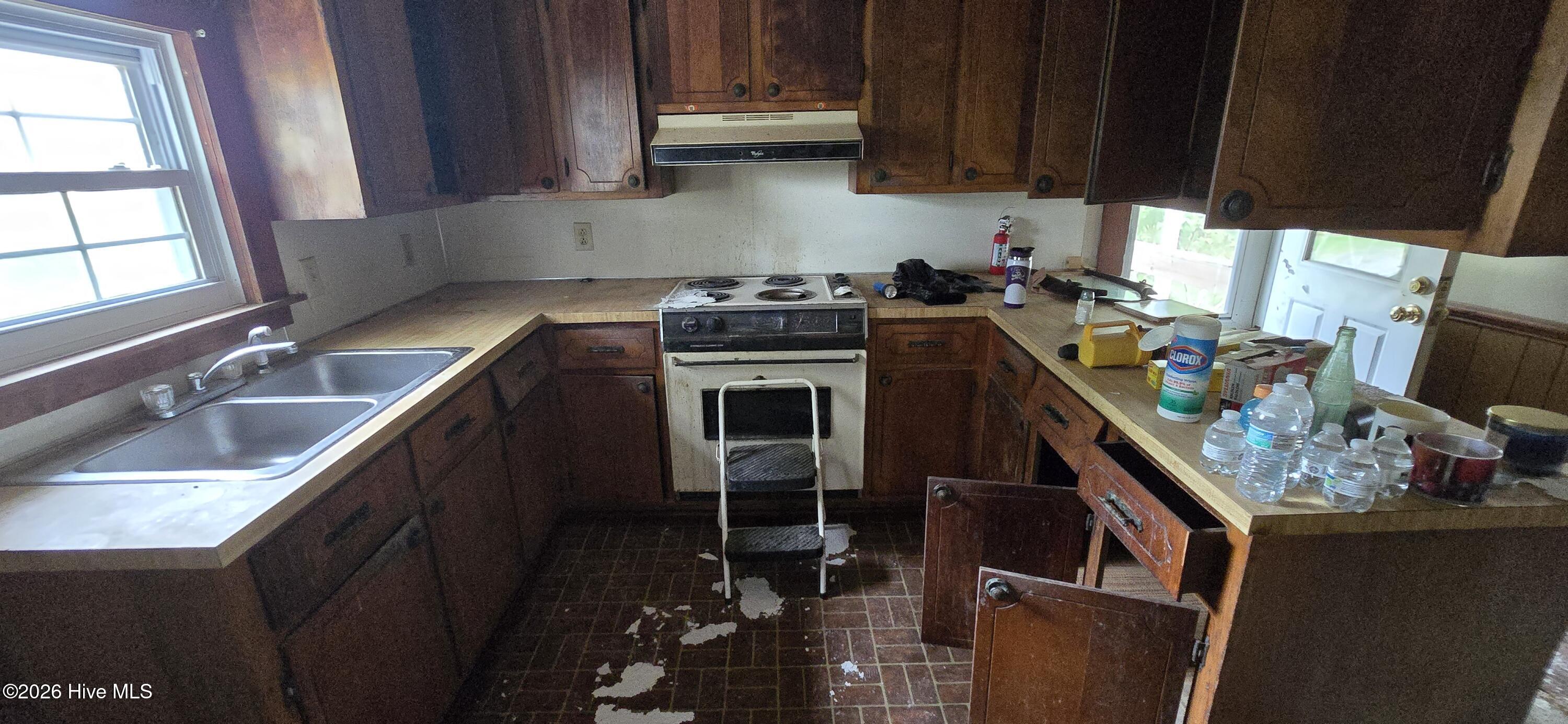 351 Vernon White Road Property Photo 7