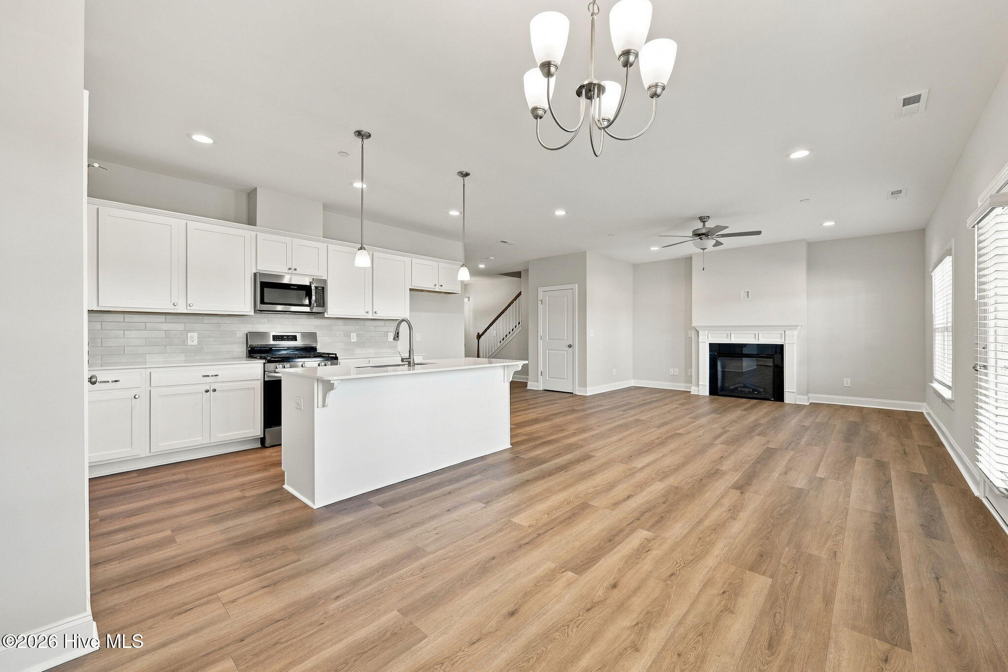 300 Provence Way C Property Photo 7