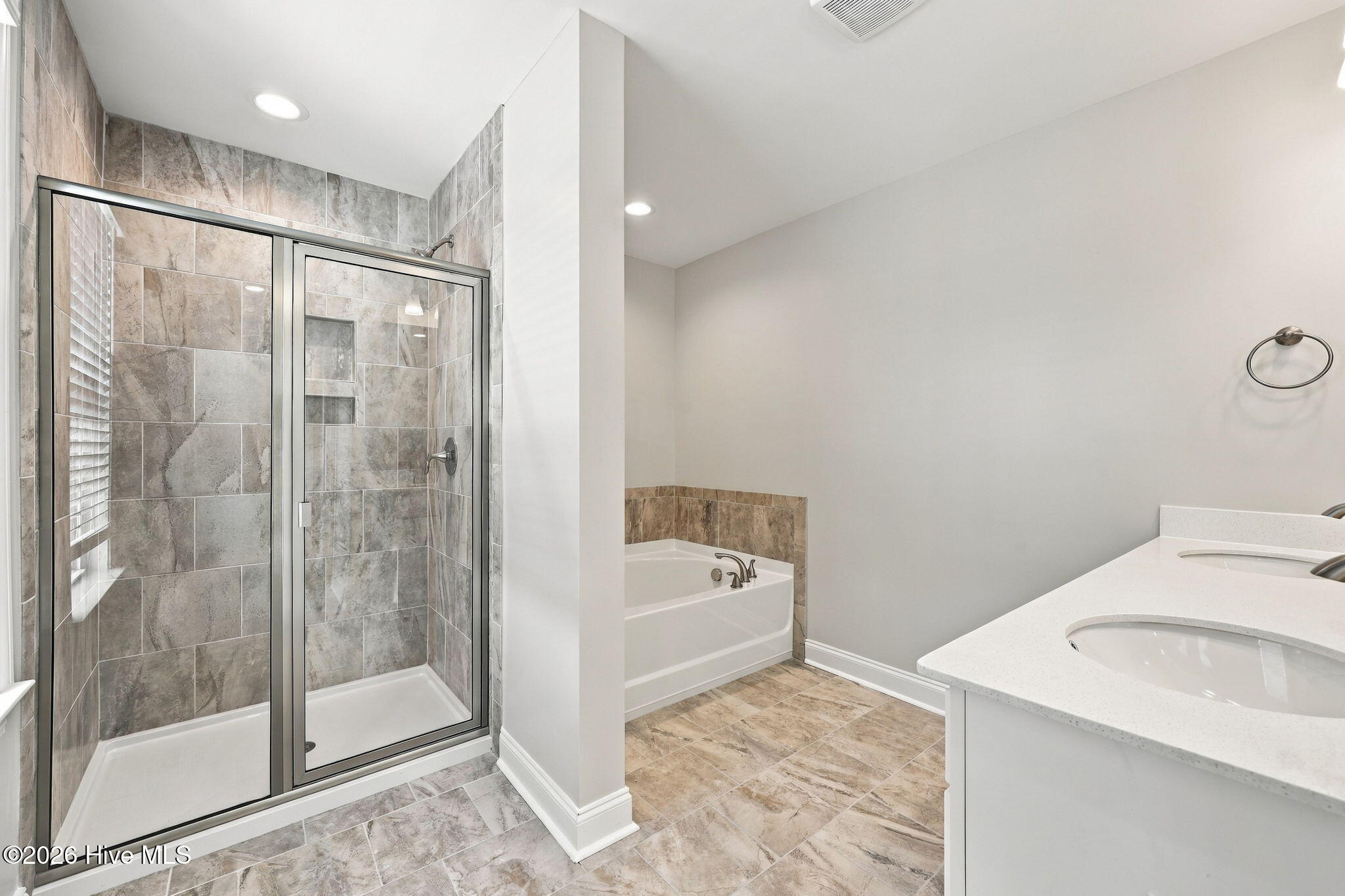300 Provence Way C Property Photo 28