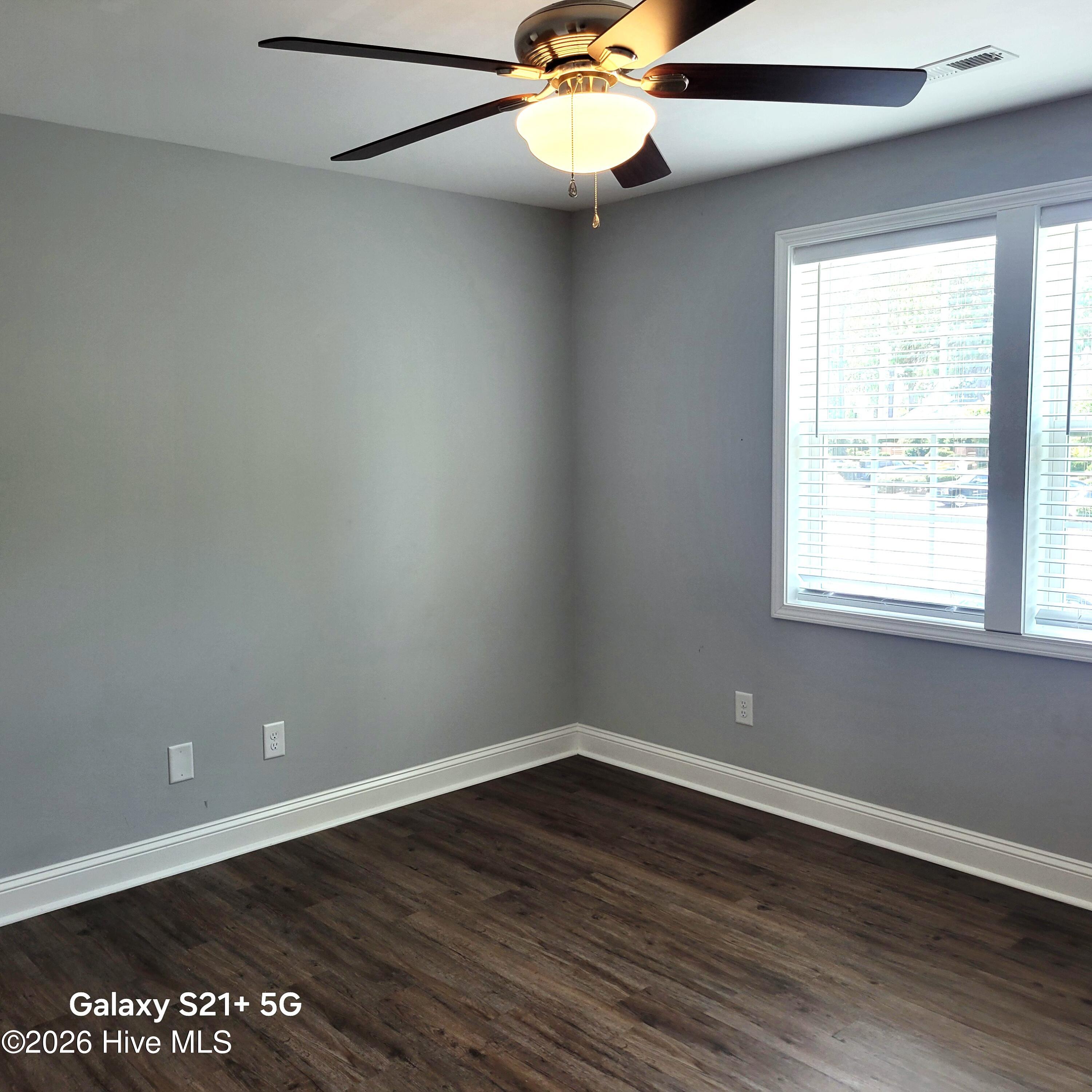 94 N Knoll Road Property Photo 10