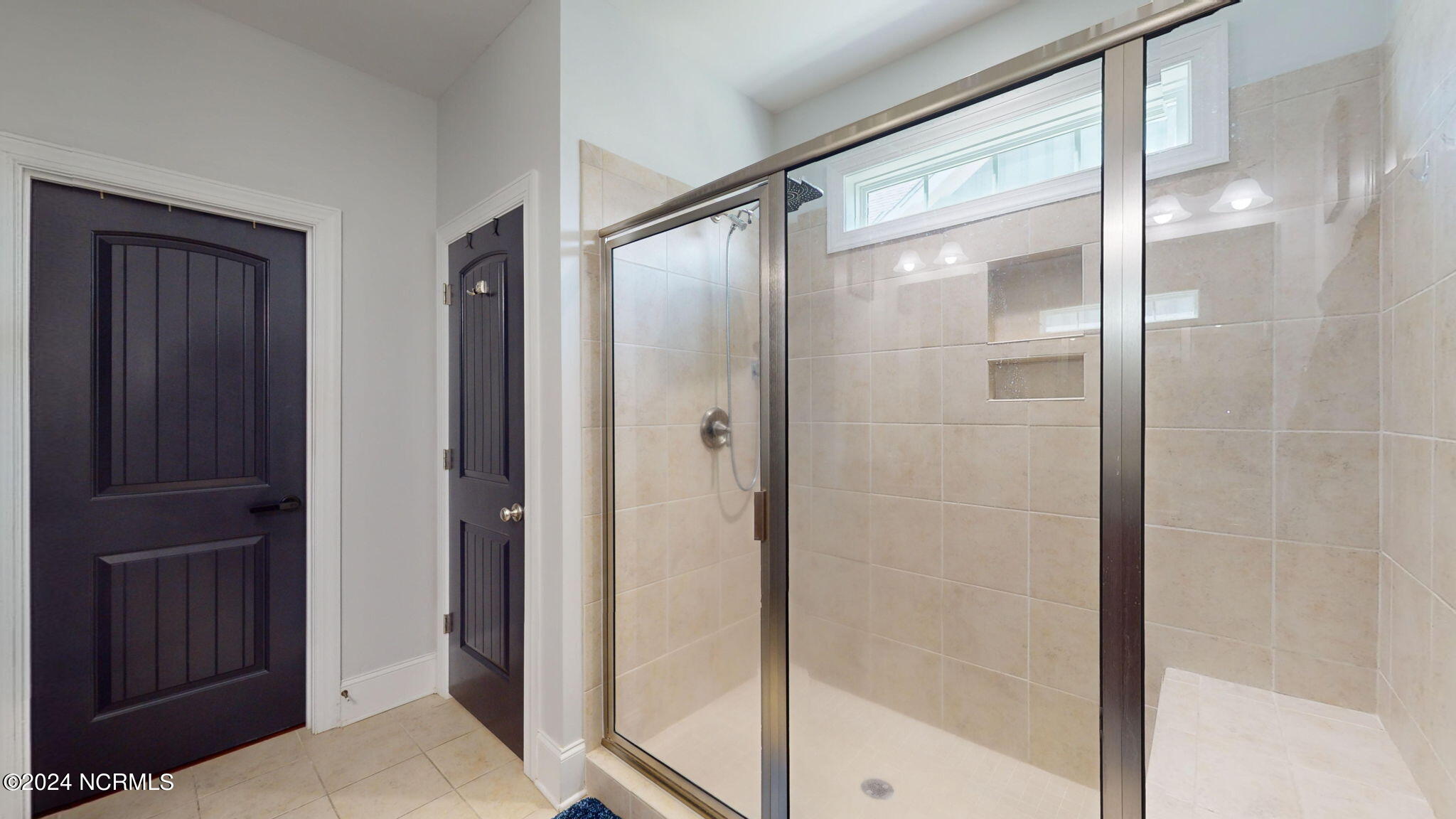 107 Bogue Harbor Court Property Photo 18