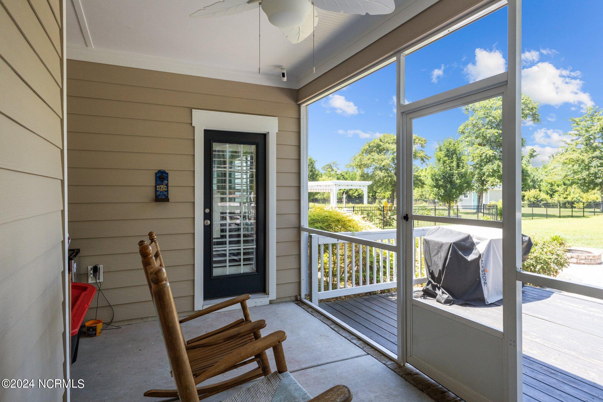 107 Bogue Harbor Court Property Photo 36