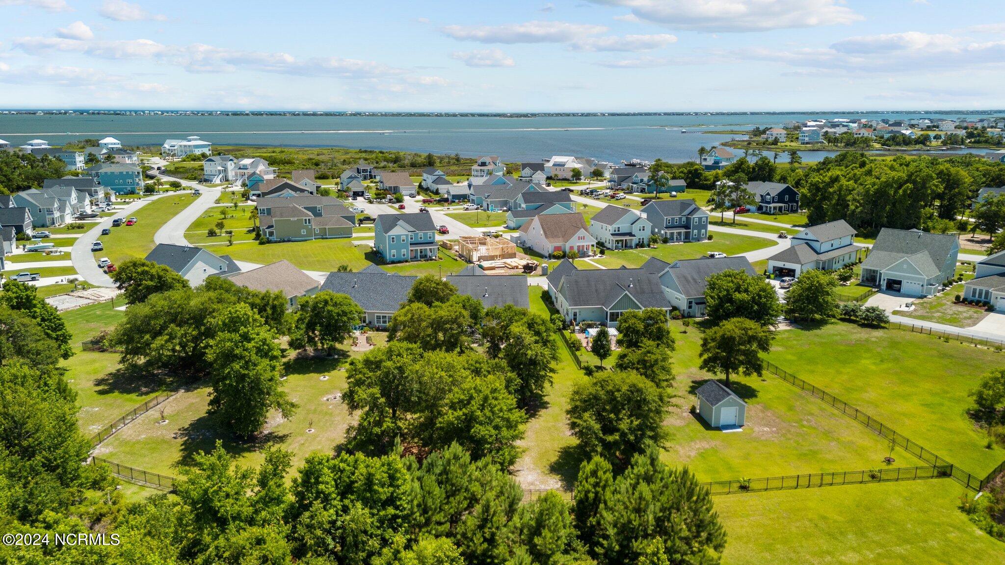 107 Bogue Harbor Court Property Photo 40