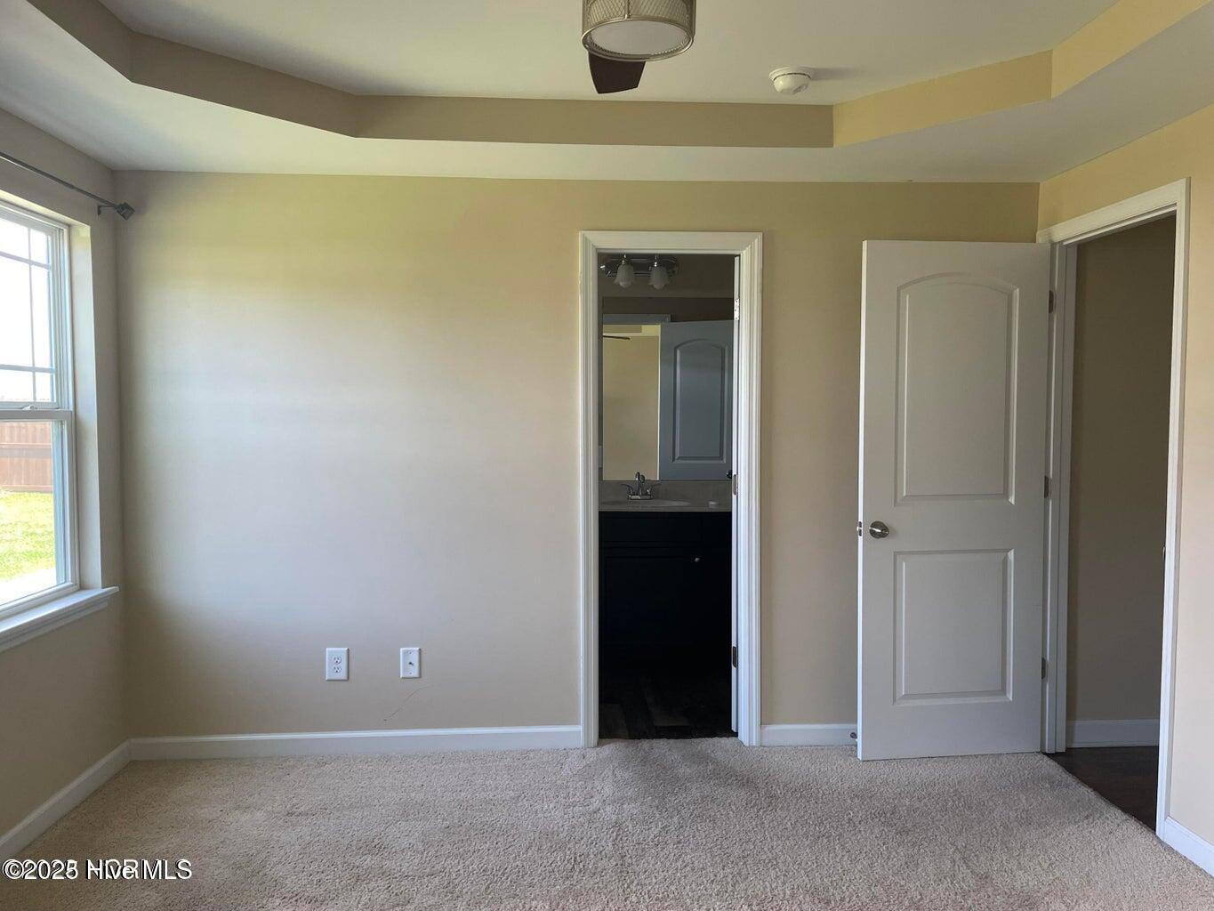 233 Breakwater Drive Property Photo 6