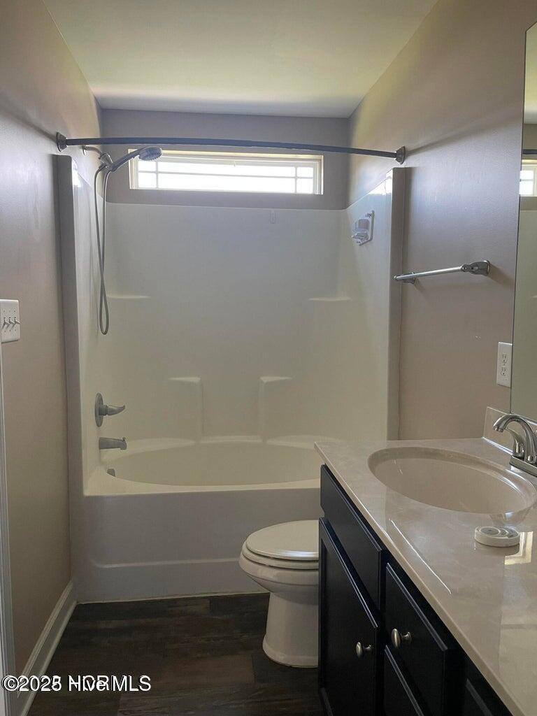 233 Breakwater Drive Property Photo 7