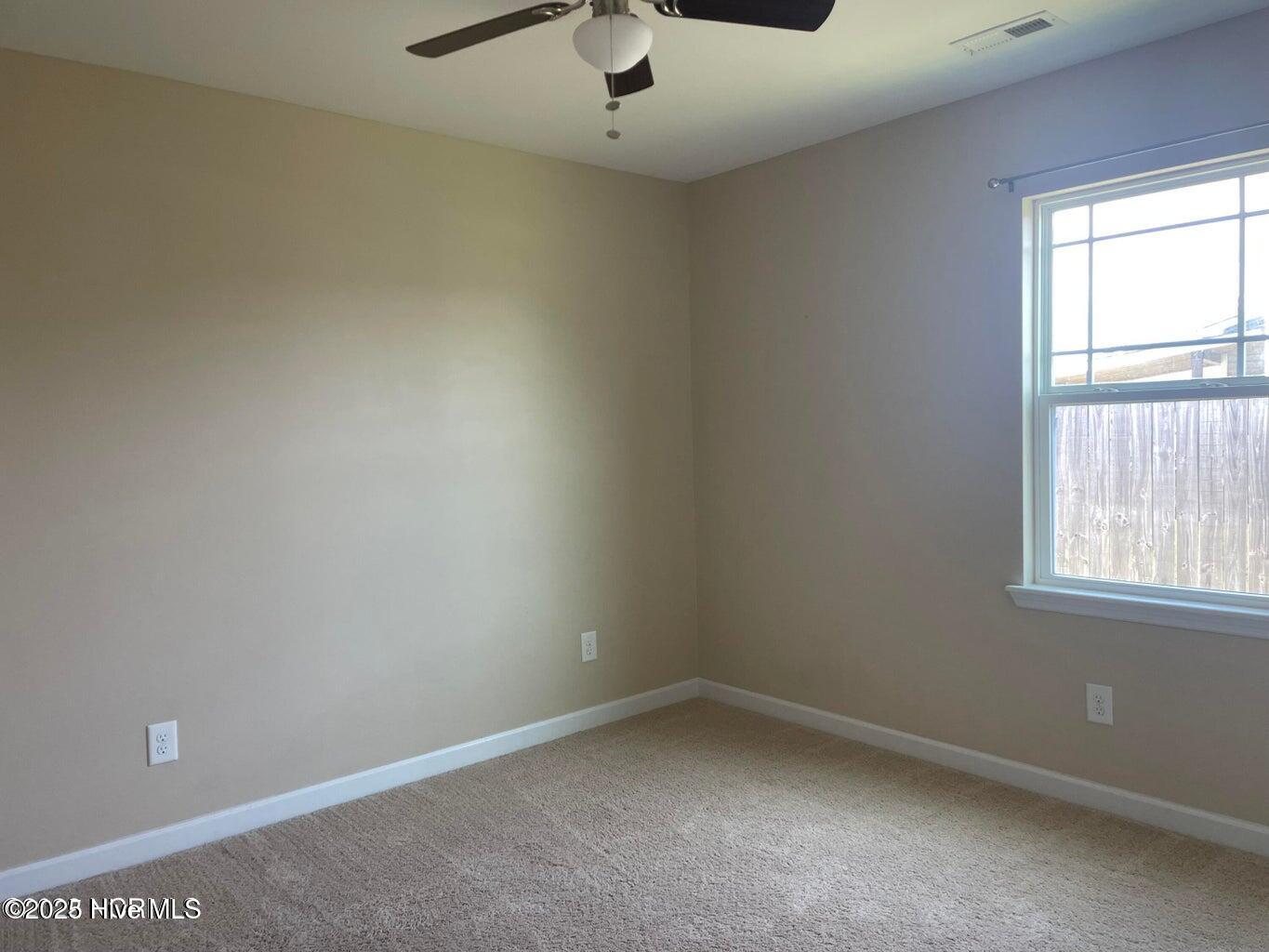 233 Breakwater Drive Property Photo 8