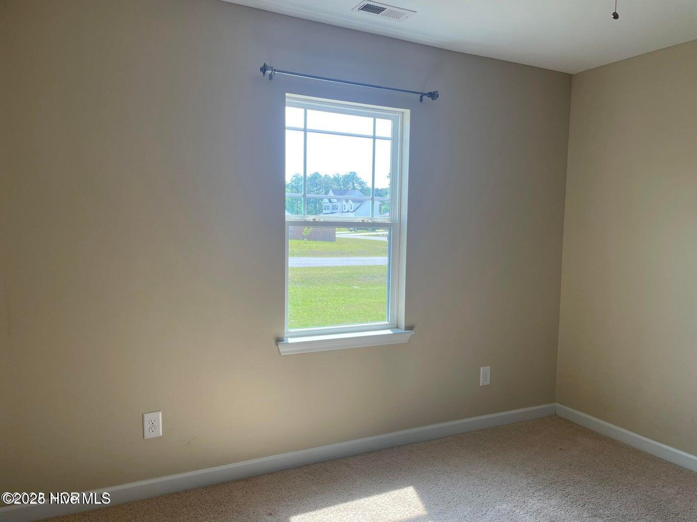 233 Breakwater Drive Property Photo 10