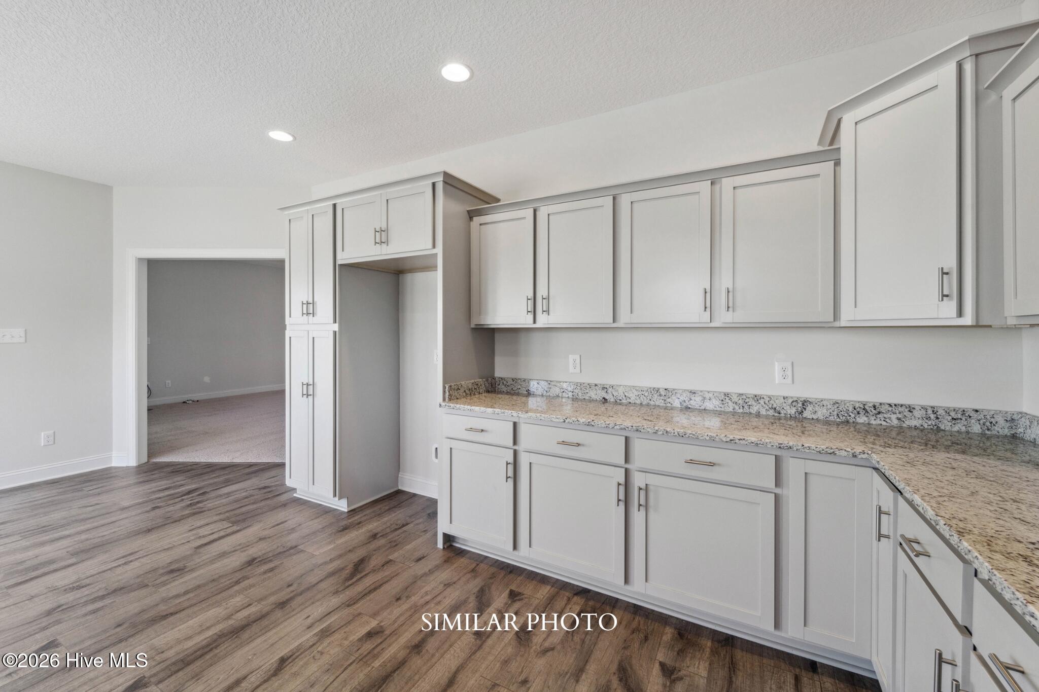 736 Secession Lane Property Photo 15