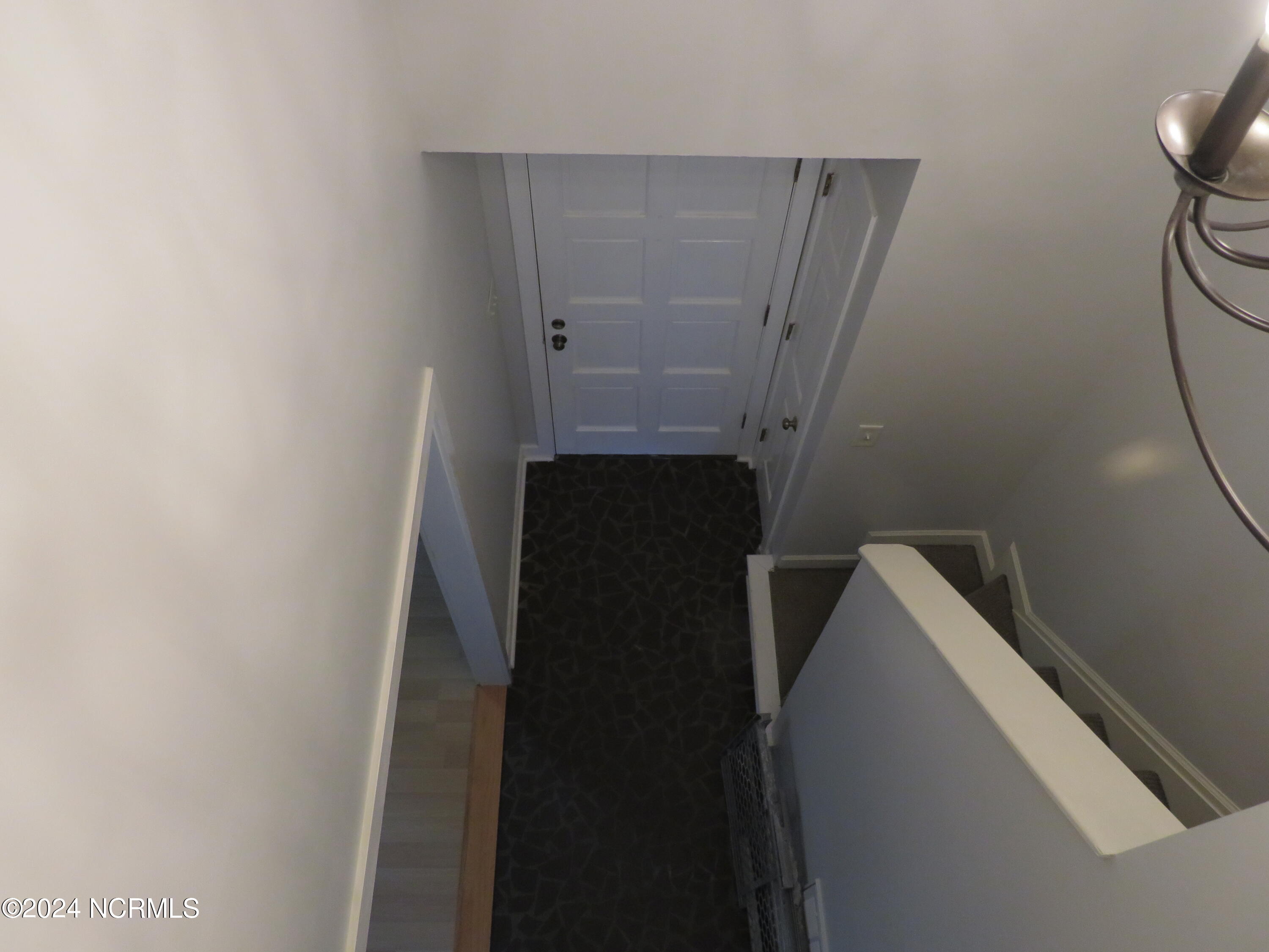 16 Cameron Lane Property Photo 25