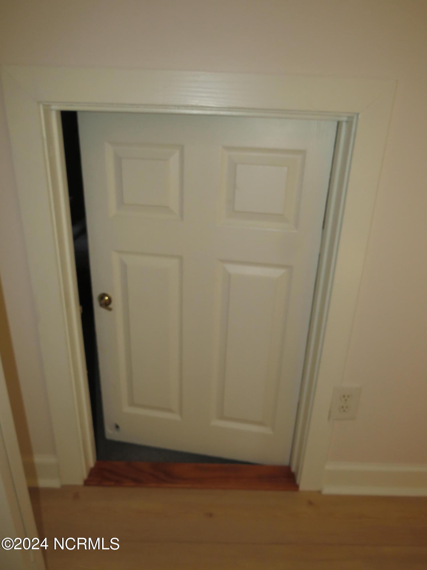 16 Cameron Lane Property Photo 28