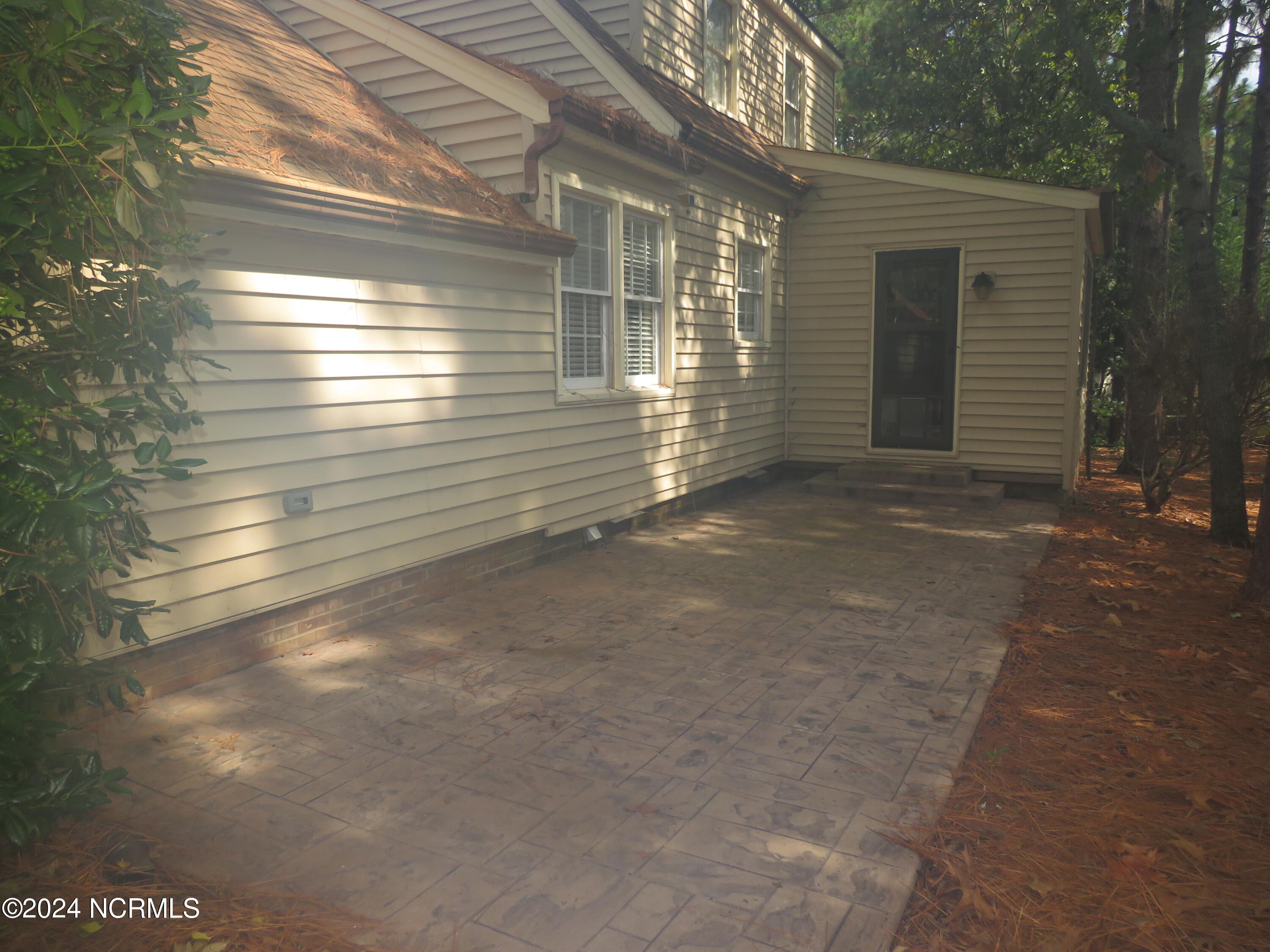 16 Cameron Lane Property Photo 35