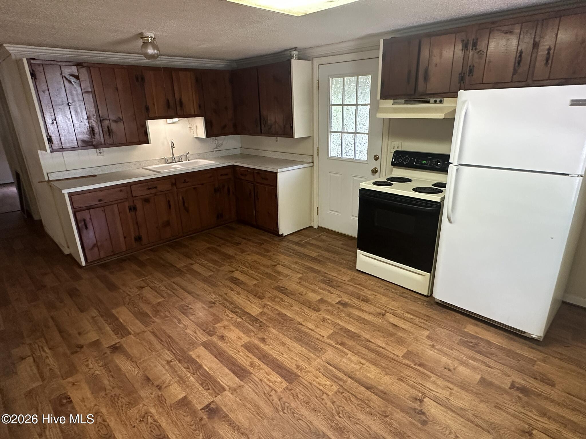 354 Juniper Drive Property Photo 5