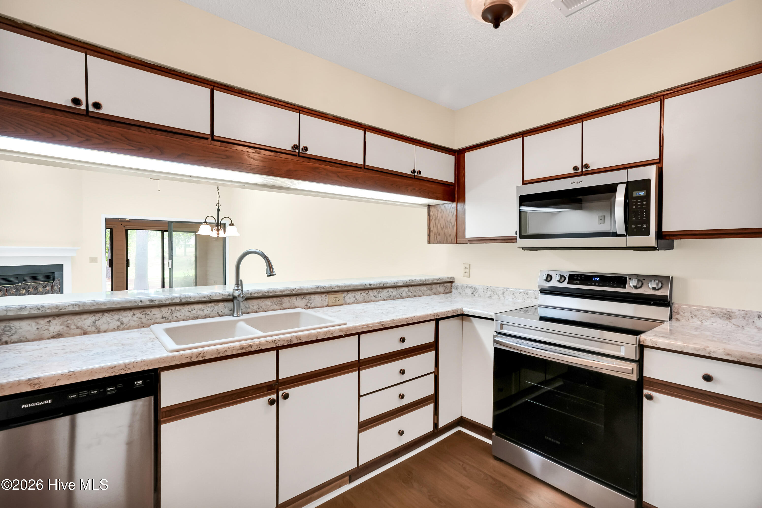 221 Inland Greens Circle Property Photo 10