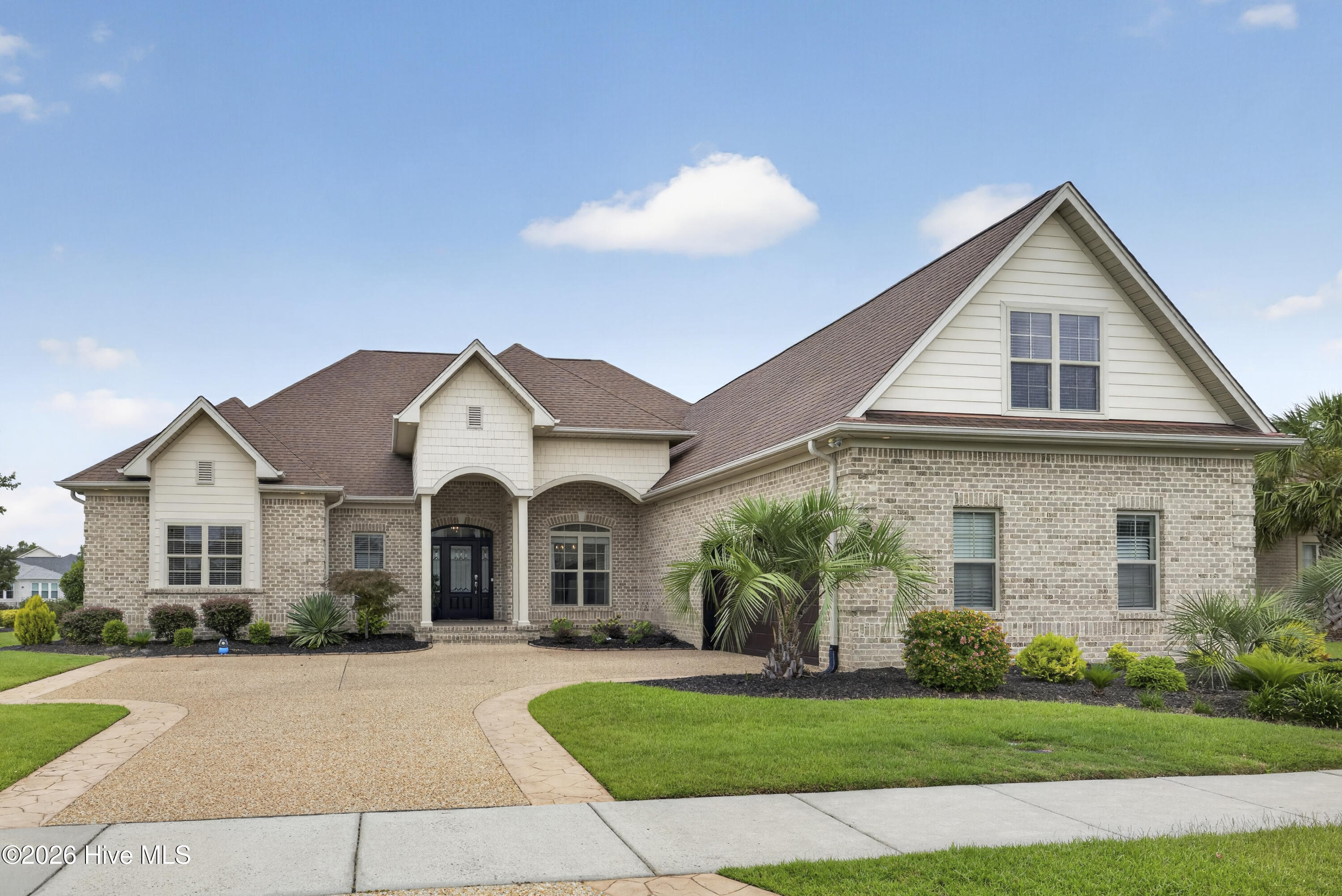 1004 Wind Lake Way Property Photo 2