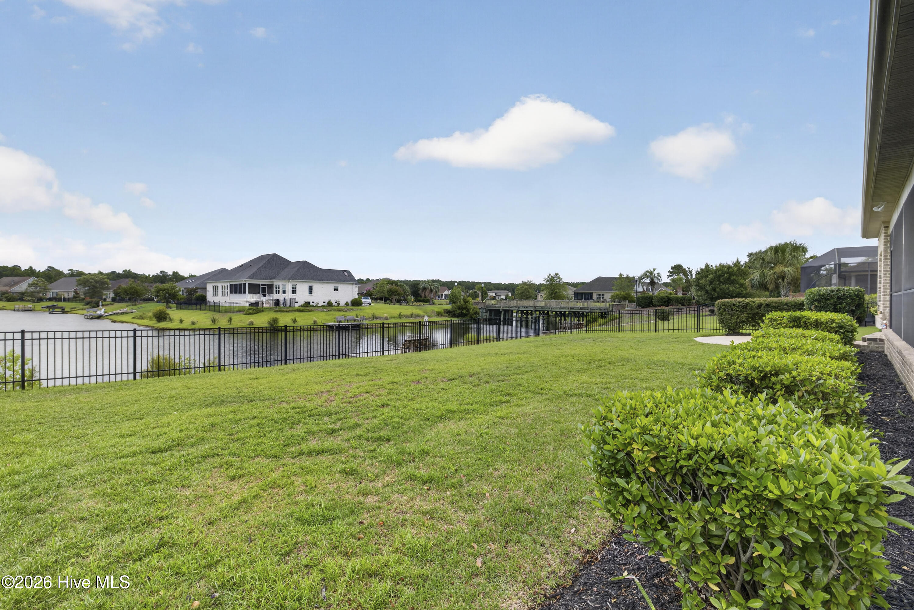 1004 Wind Lake Way Property Photo 24
