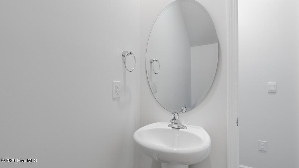 128 Starlight Street Property Photo 22
