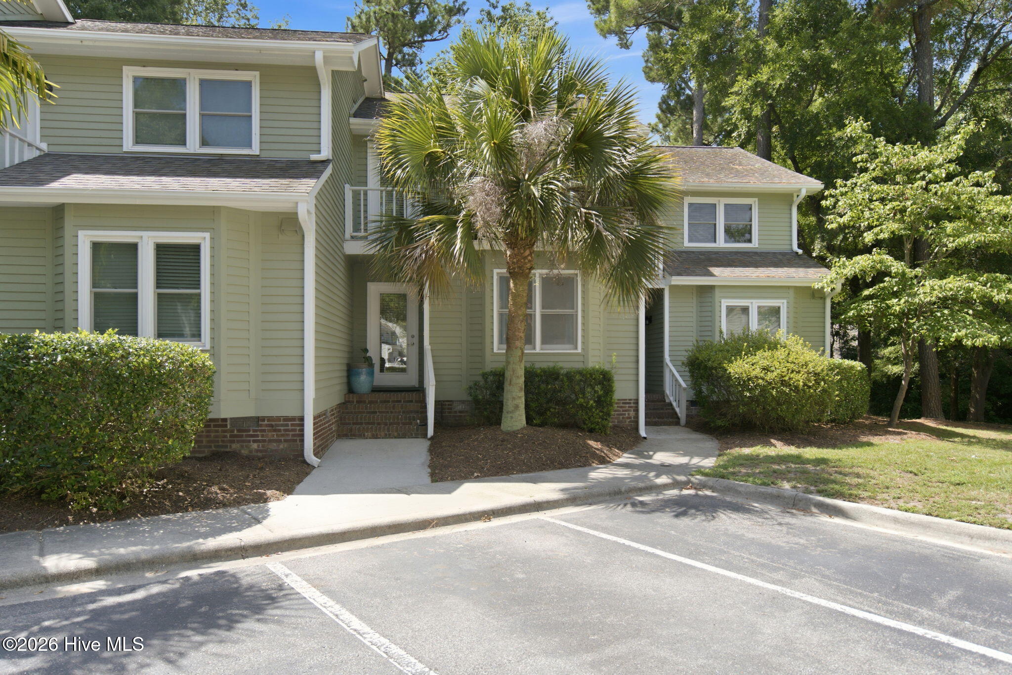 1800 Eastwood Road Apt 118 Property Photo 1
