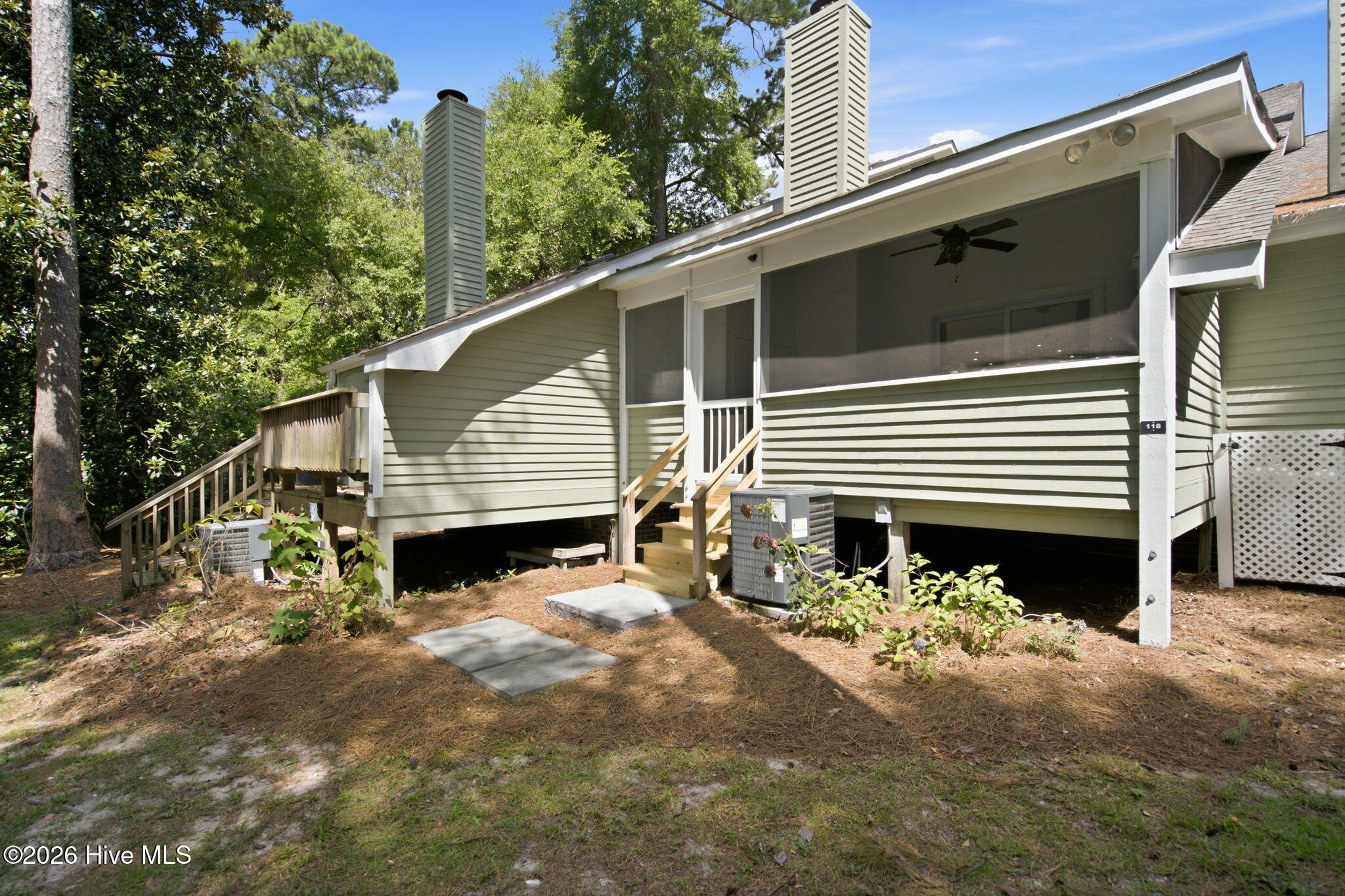 1800 Eastwood Road Apt 118 Property Photo 35