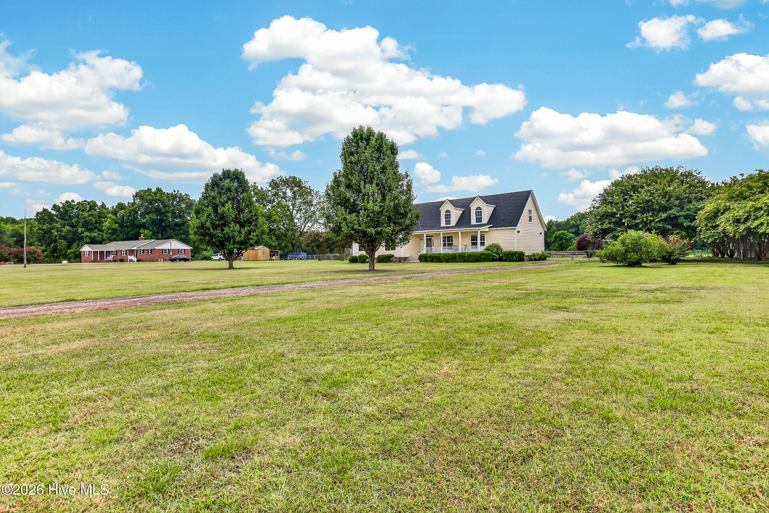 2361 Willard Road Property Photo 4