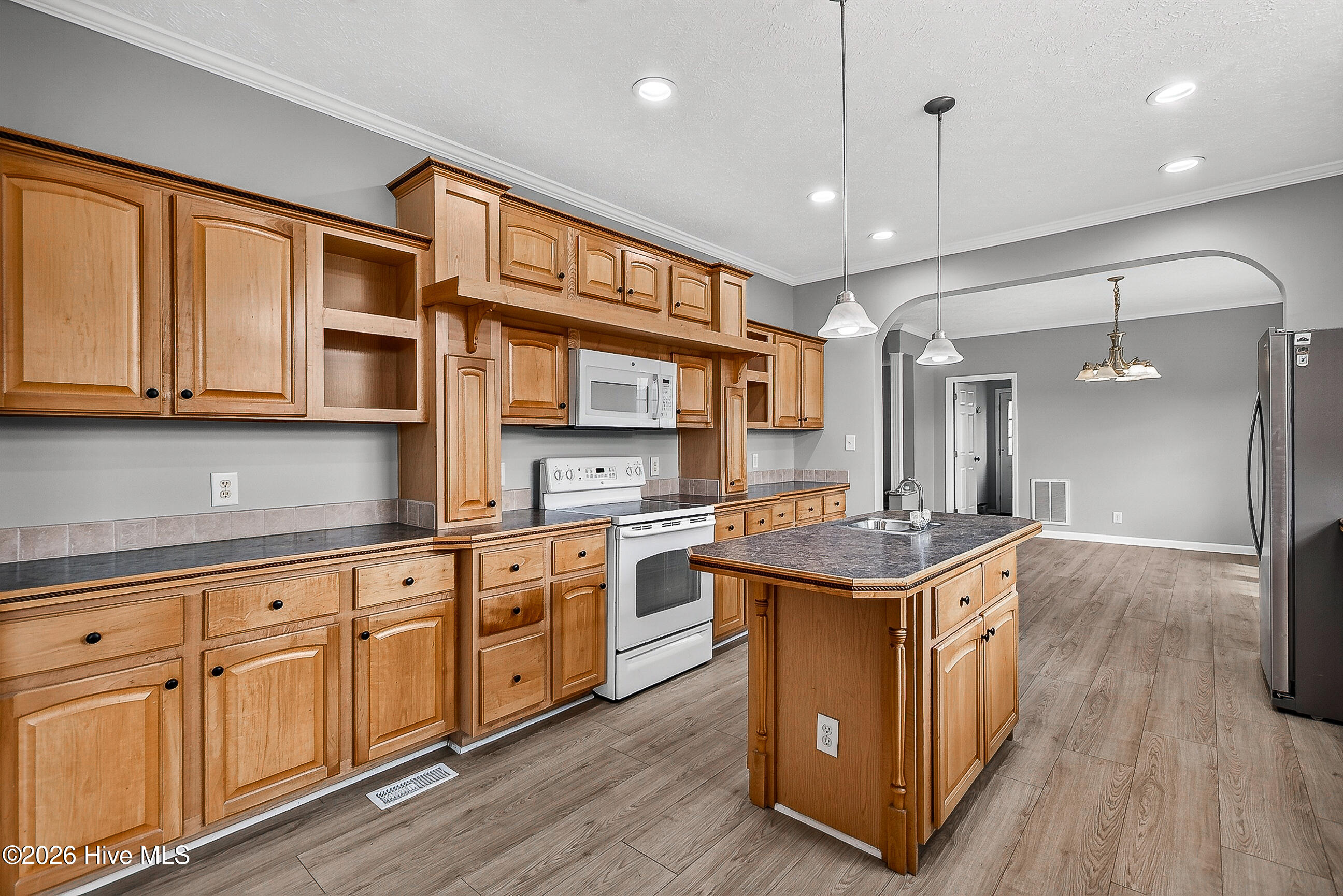 2361 Willard Road Property Photo 12