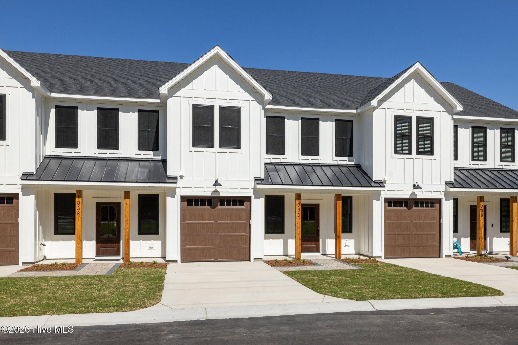 107 Star Lake Circle C Property Photo 1
