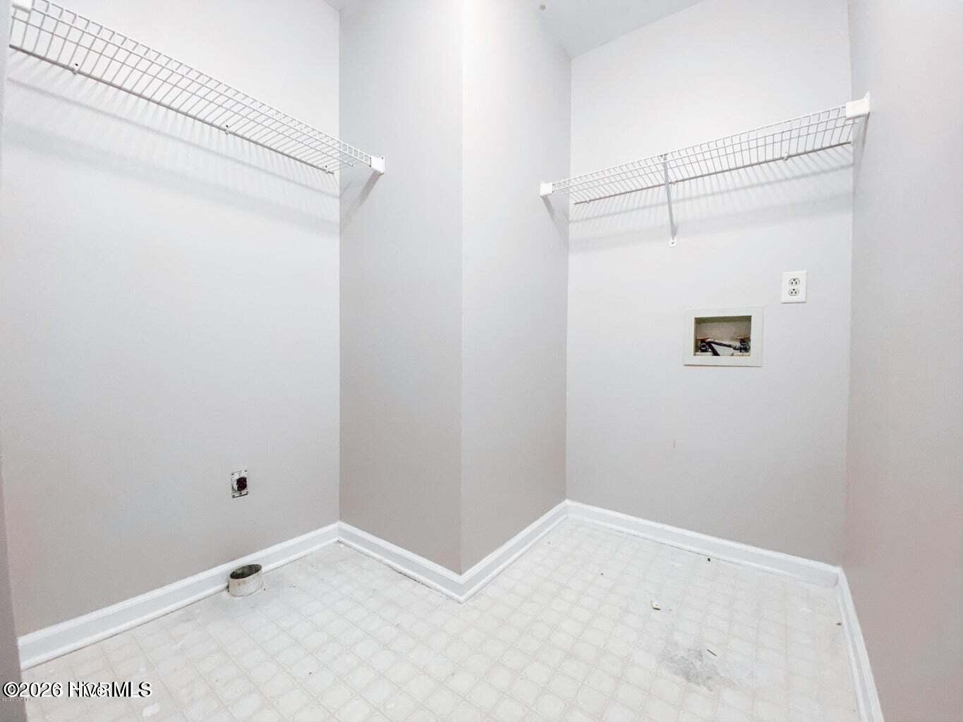 3102 Gaitway Court Property Photo 9