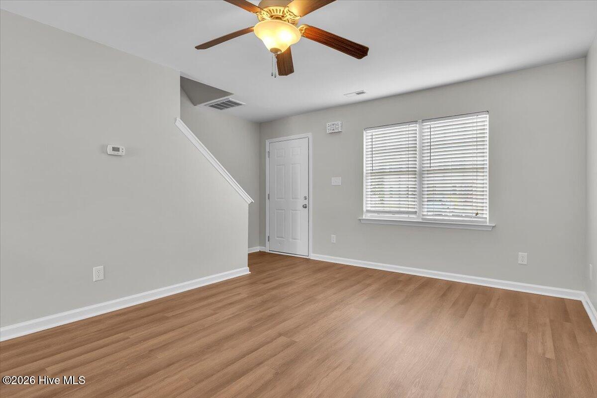 8007 Banister Loop Property Photo 7