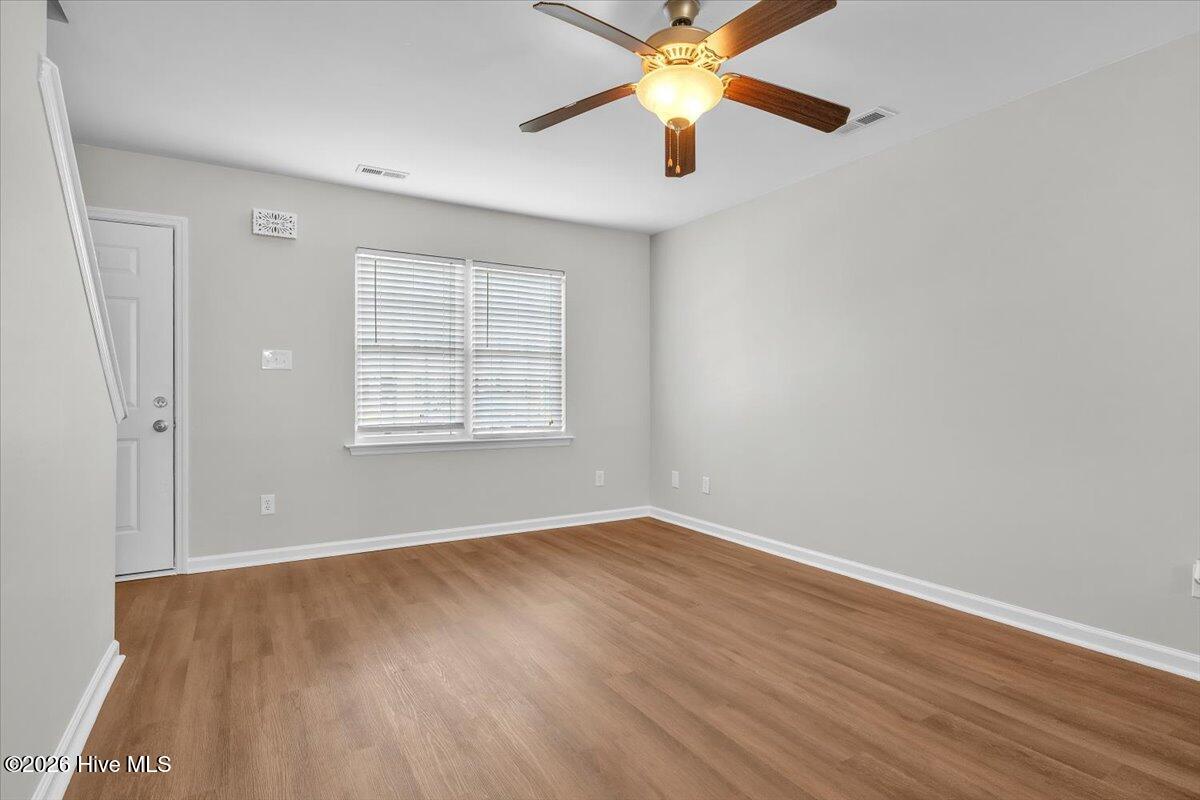 8007 Banister Loop Property Photo 8
