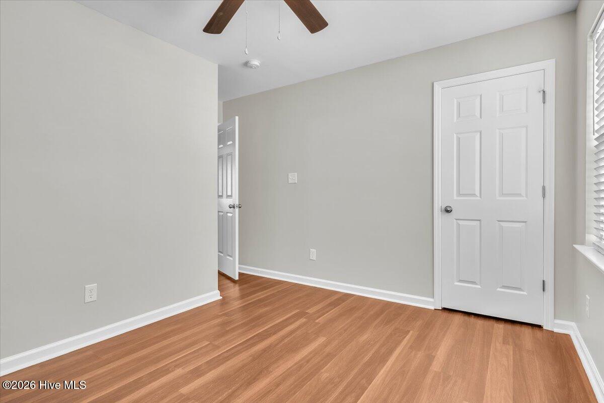 8007 Banister Loop Property Photo 23