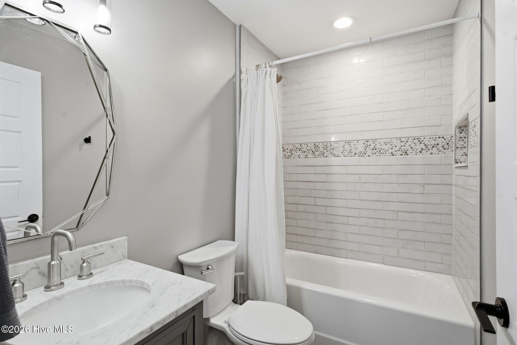 1921 Hudson Drive Property Photo 25
