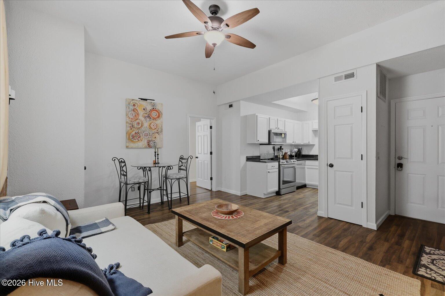 304 N Front Street Apt G Property Photo 13