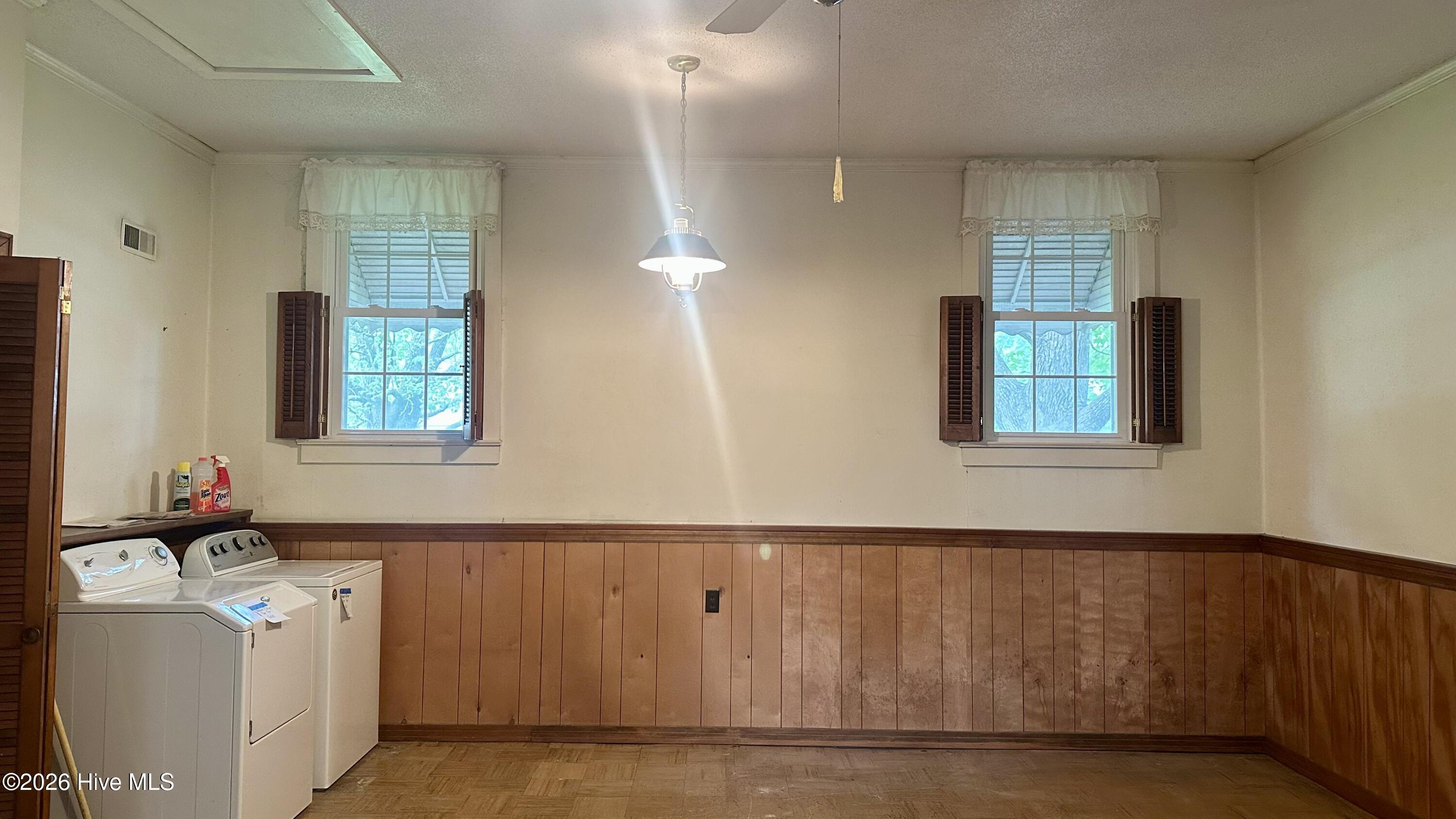 101 E Vance Street Property Photo 24