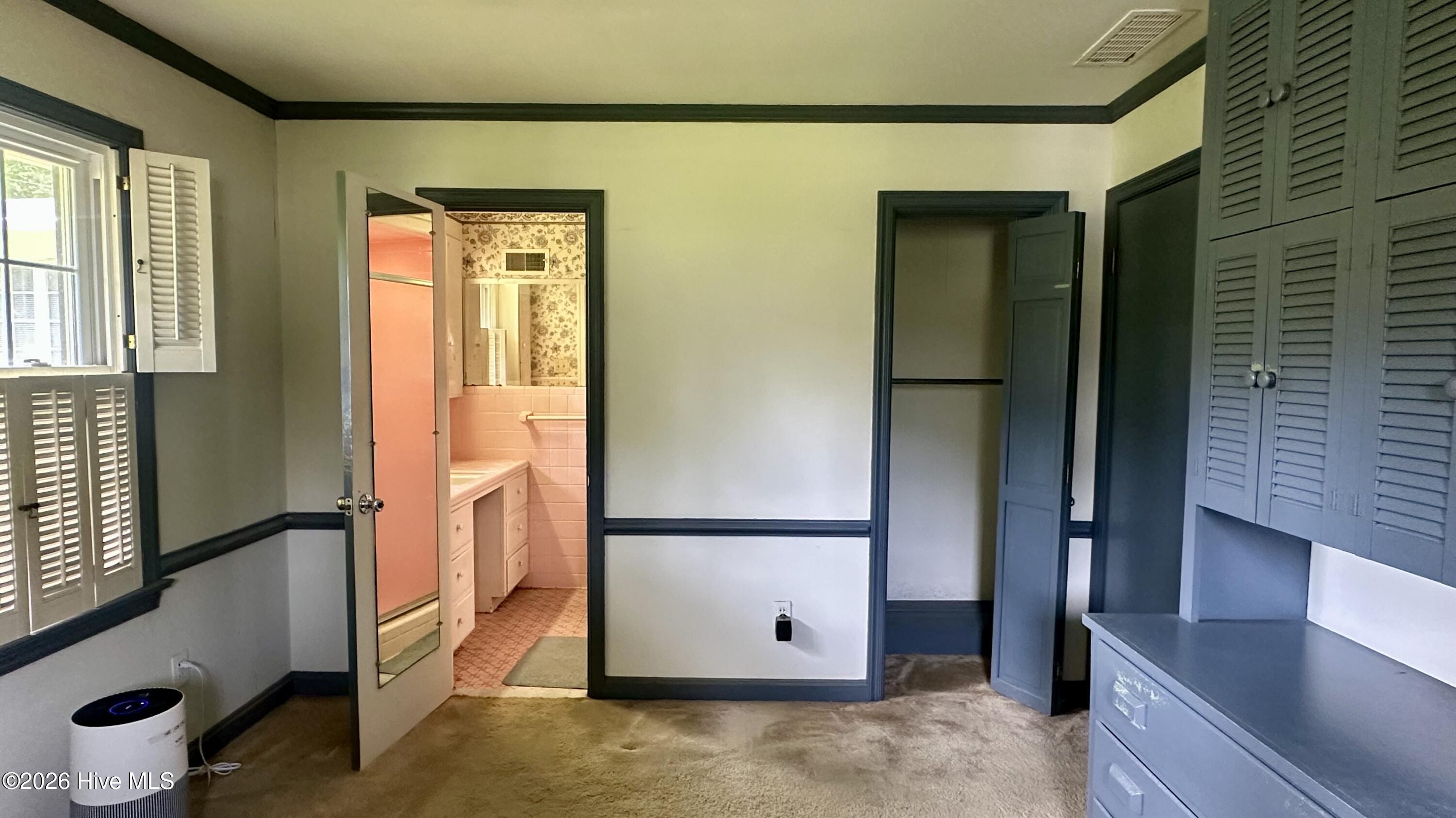 101 E Vance Street Property Photo 37