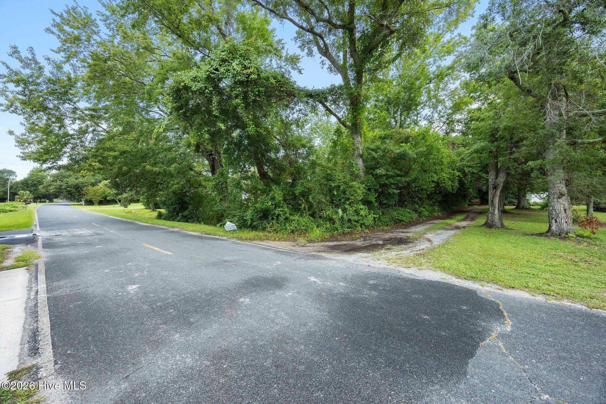1305 Burnett Road Property Photo 9