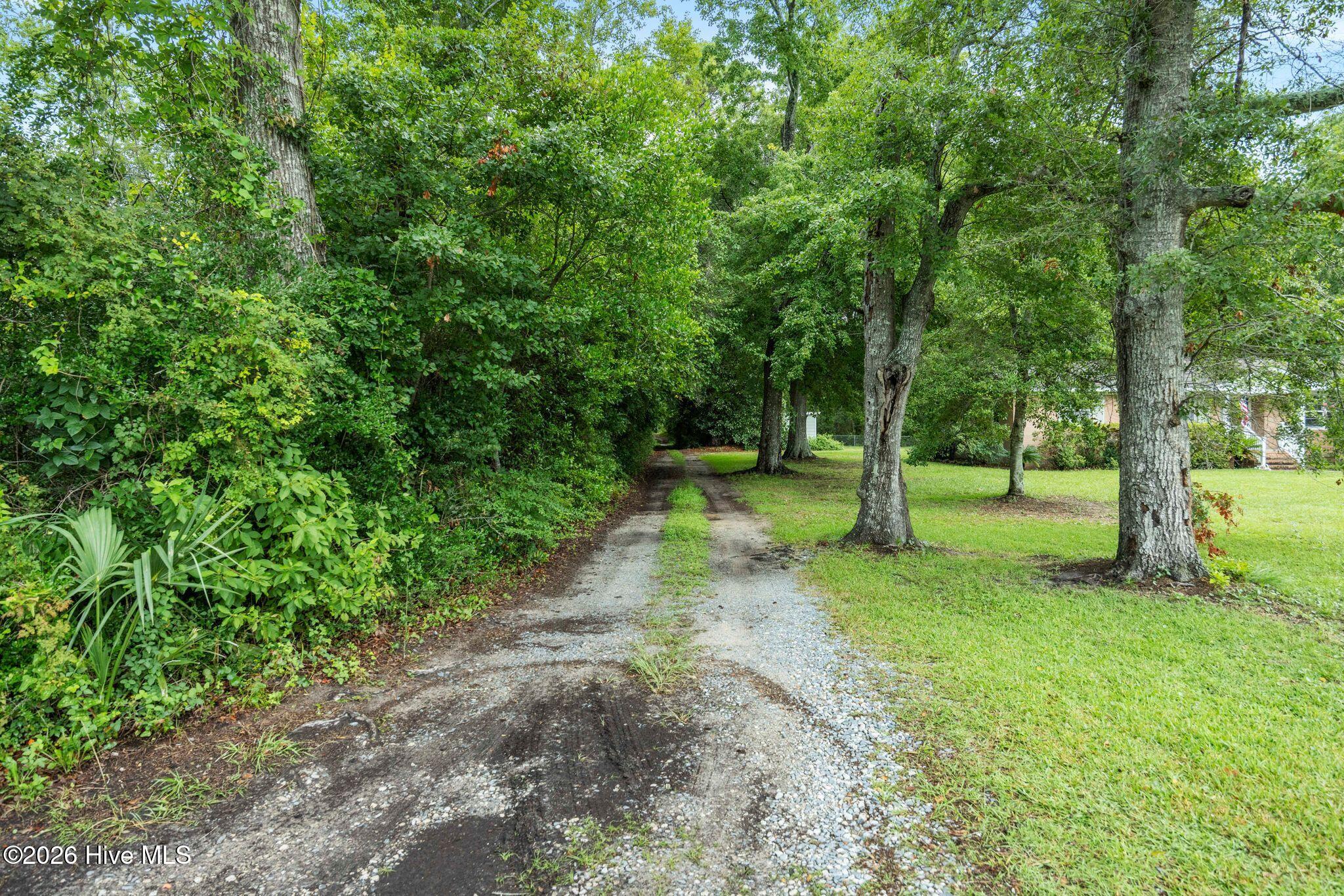 1305 Burnett Road Property Photo 10