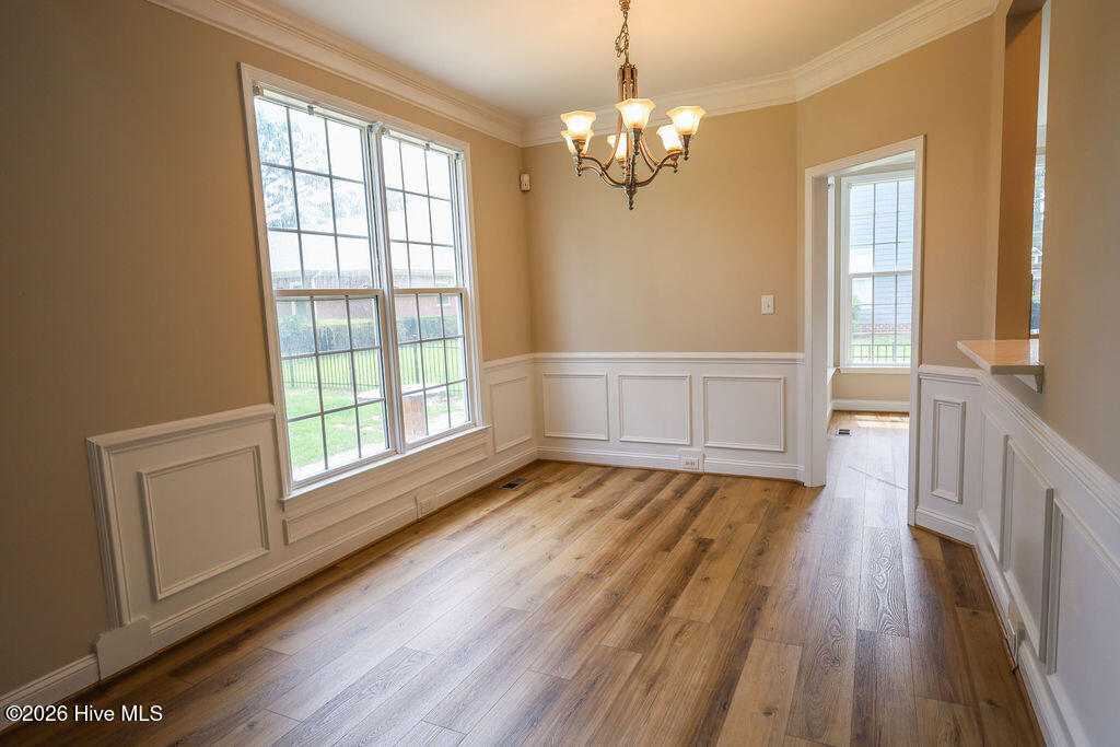 10 London Way Property Photo 7