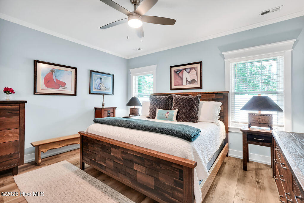 458 Raven Glen Drive Property Photo 18
