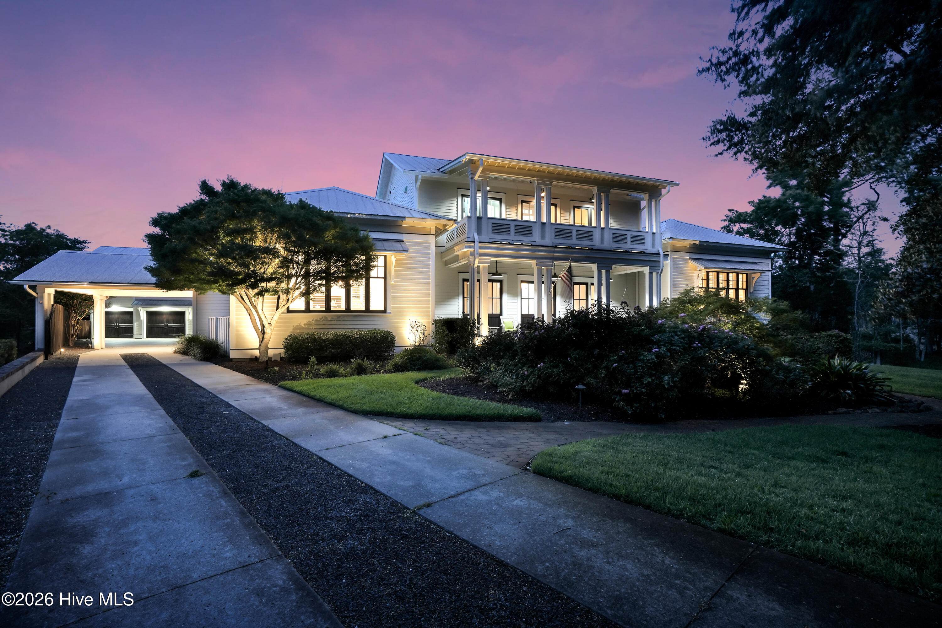 5134 Prices Creek Drive Property Photo 2