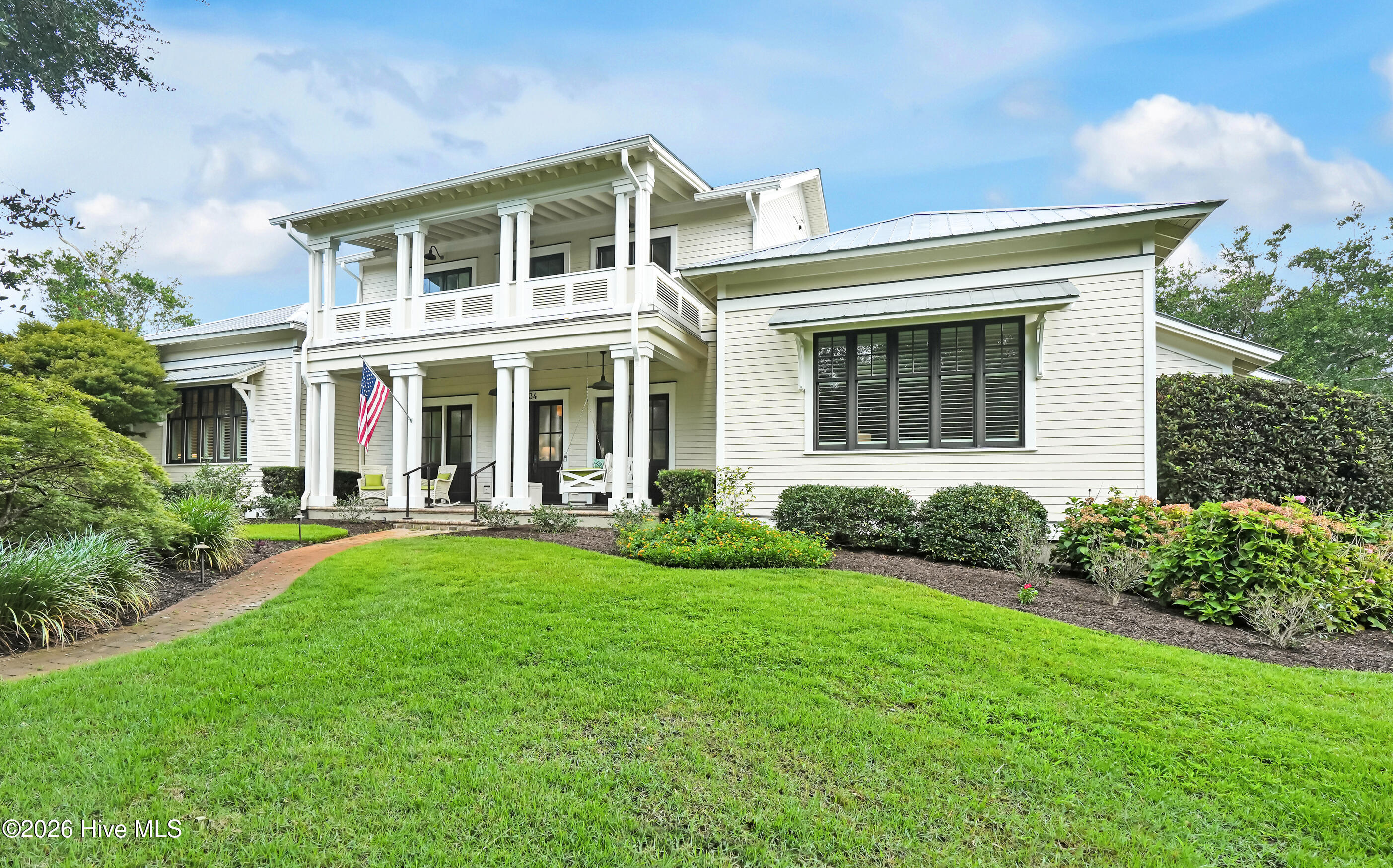 5134 Prices Creek Drive Property Photo 3