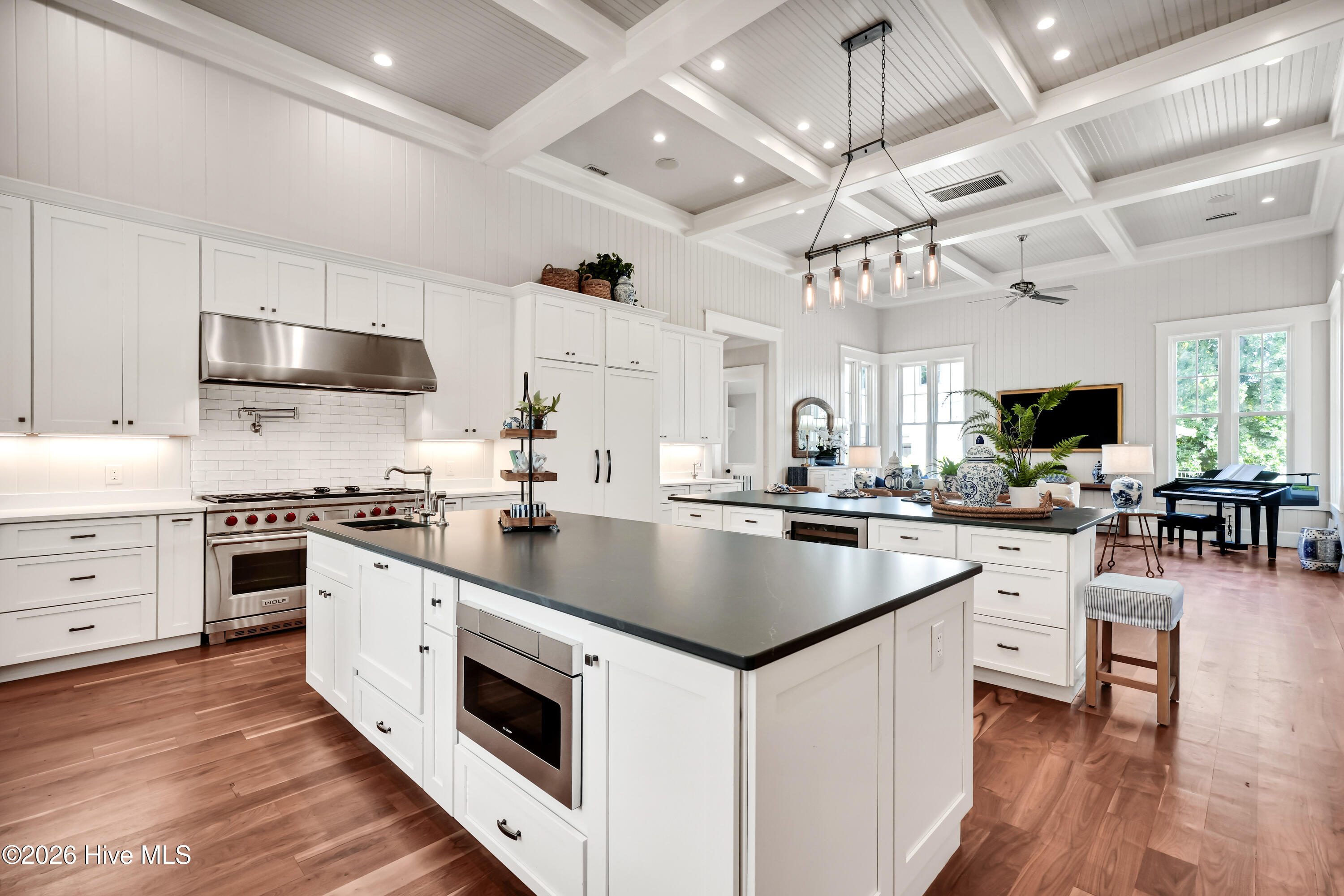 5134 Prices Creek Drive Property Photo 11