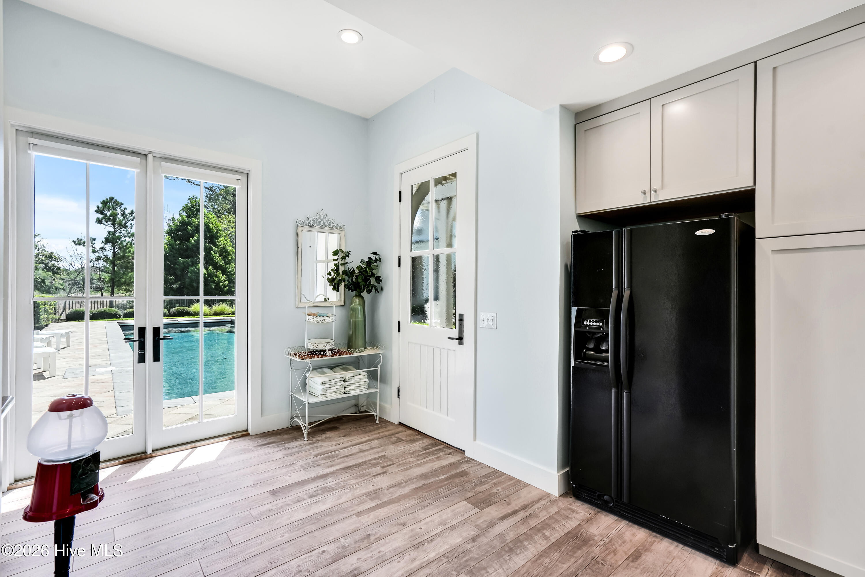 5134 Prices Creek Drive Property Photo 25