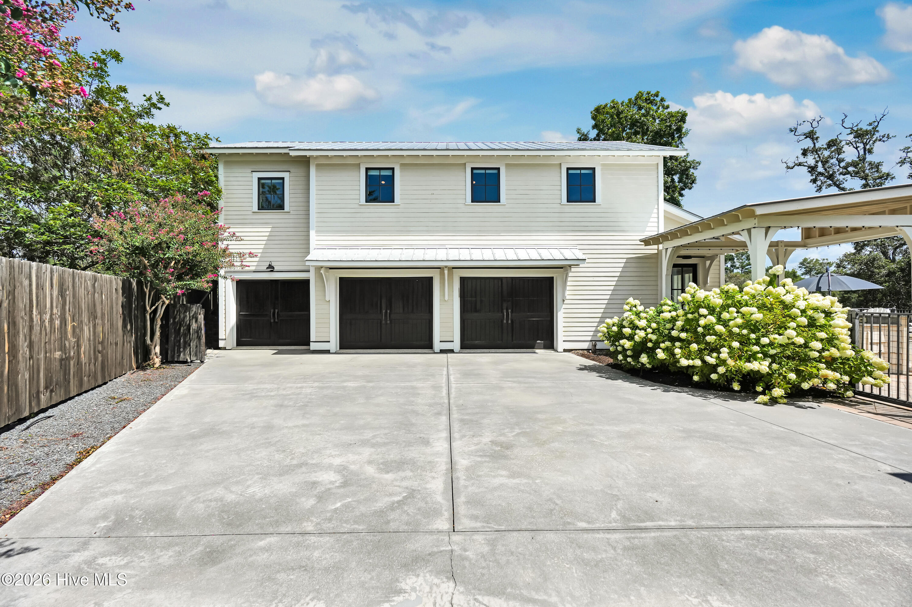 5134 Prices Creek Drive Property Photo 28