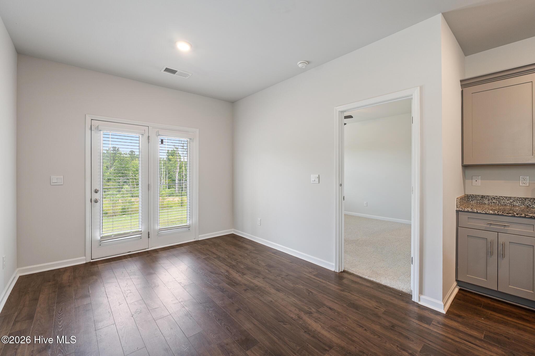 1162 Button Buck Lane Property Photo 9