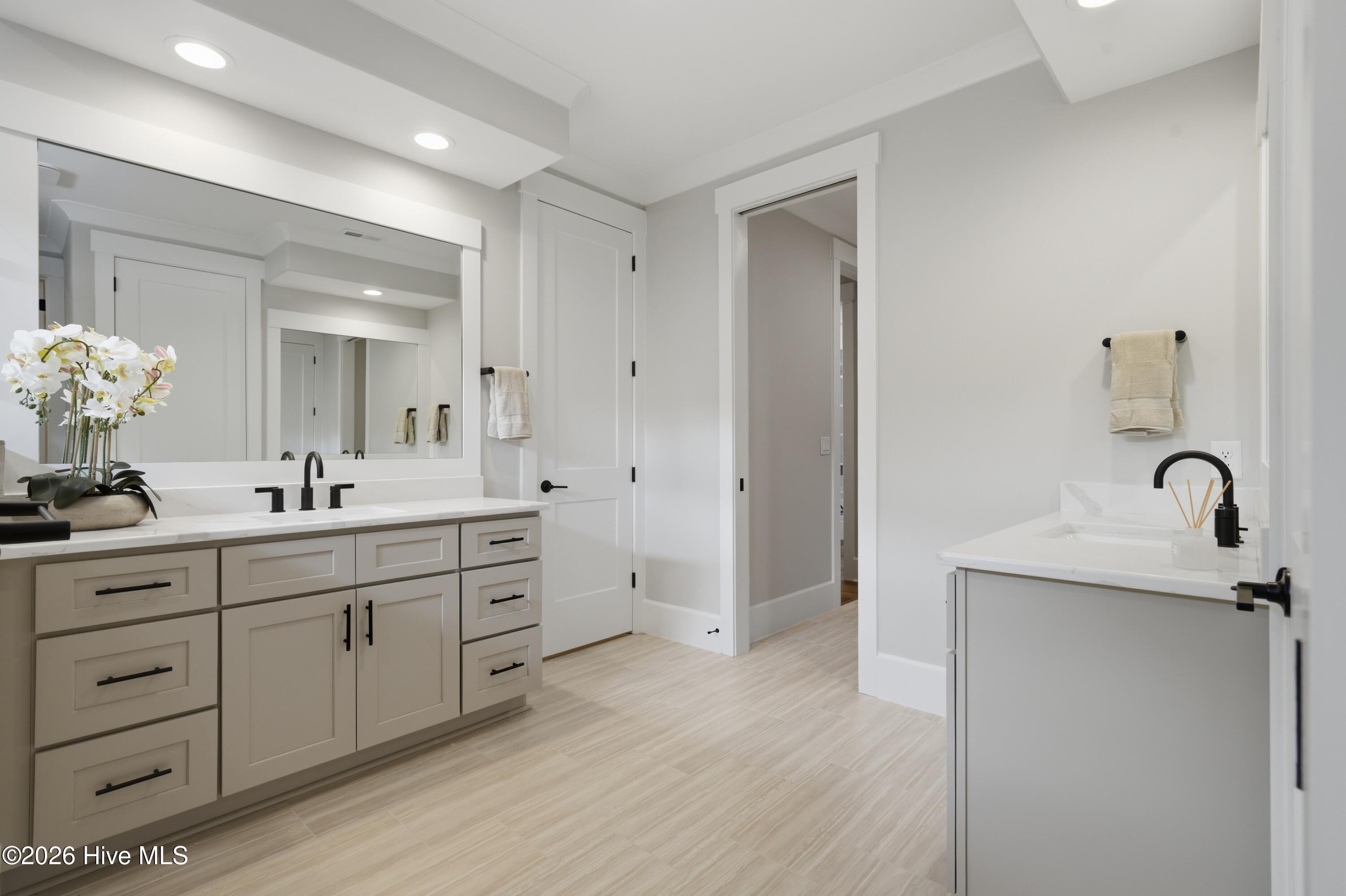 108 Sugar Maple Court Property Photo 44