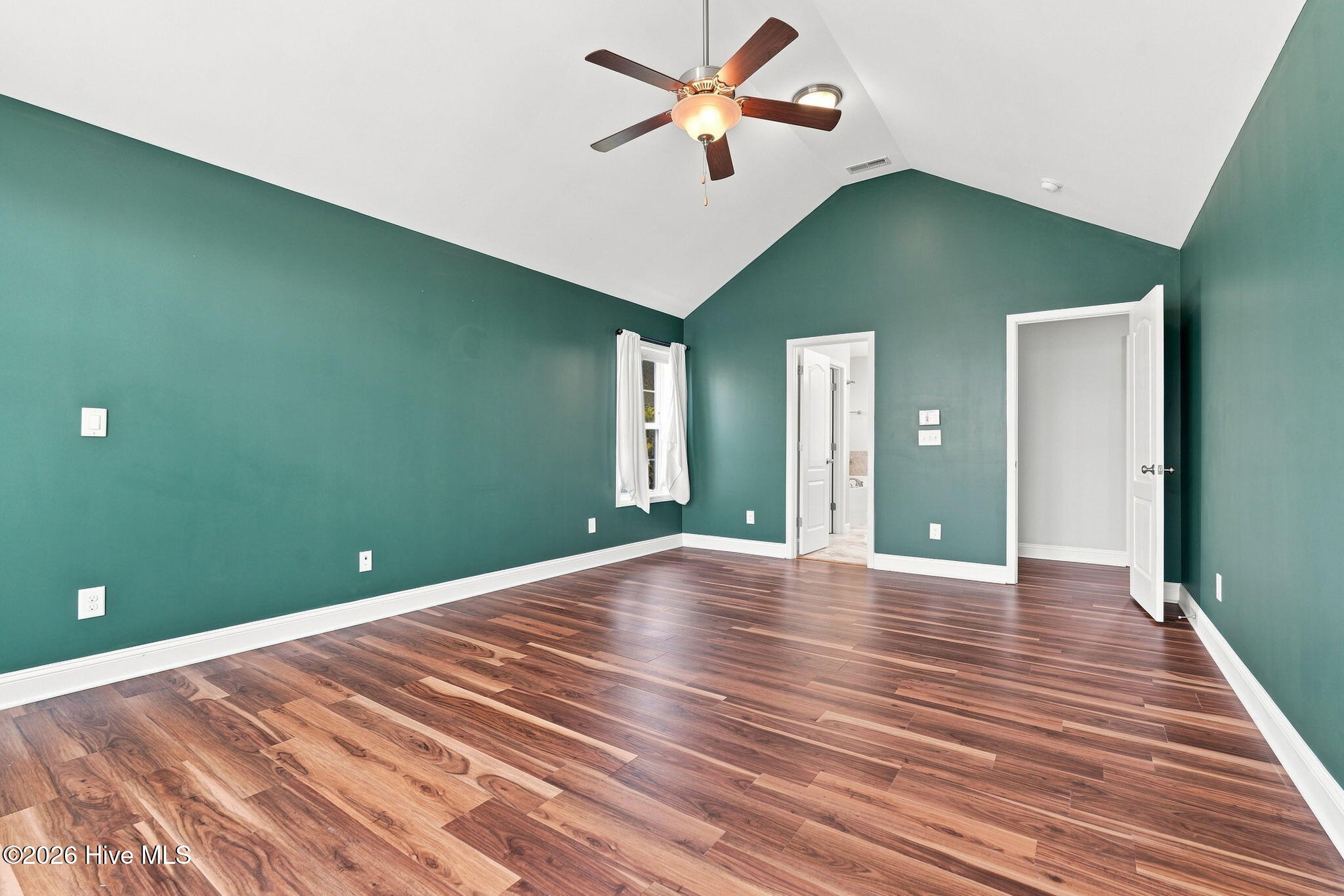 276 Turriff Way Property Photo 32