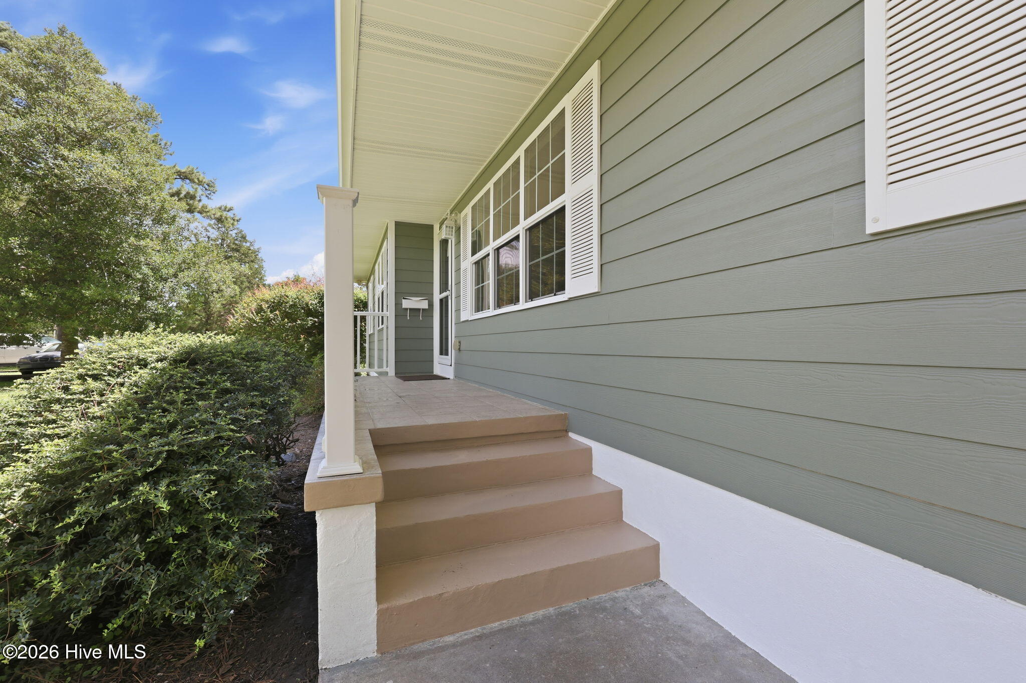 121 Bryan Street Property Photo 6