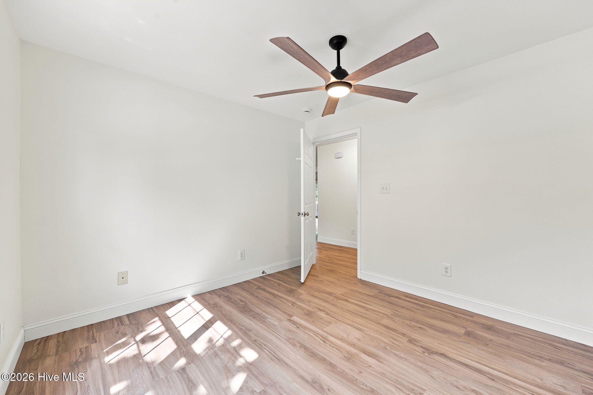 902 Meadowbrook S Unit 902 Property Photo 31
