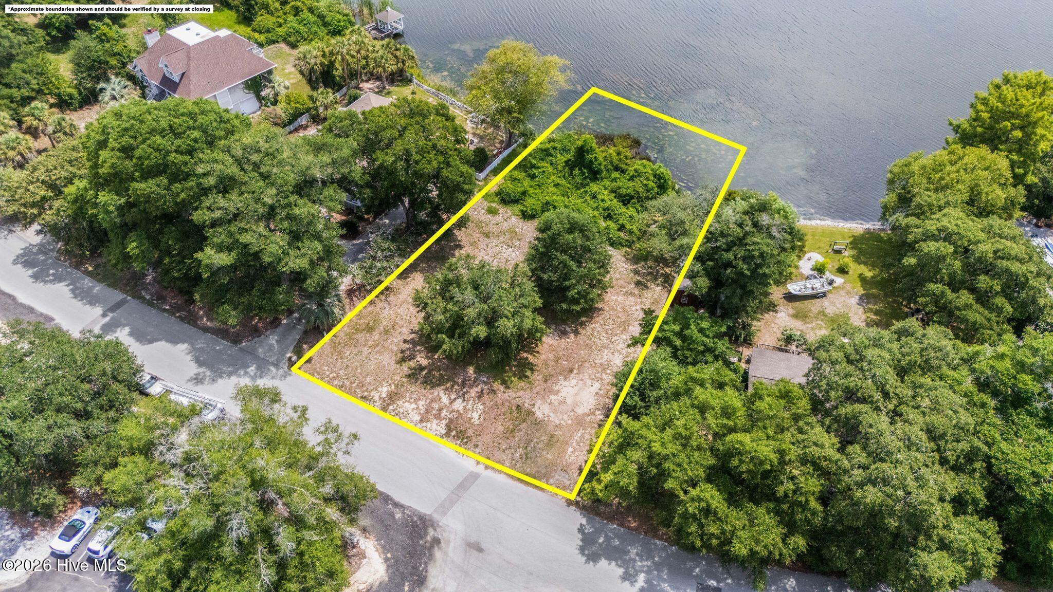 621 Lakeshore Drive Property Photo 1