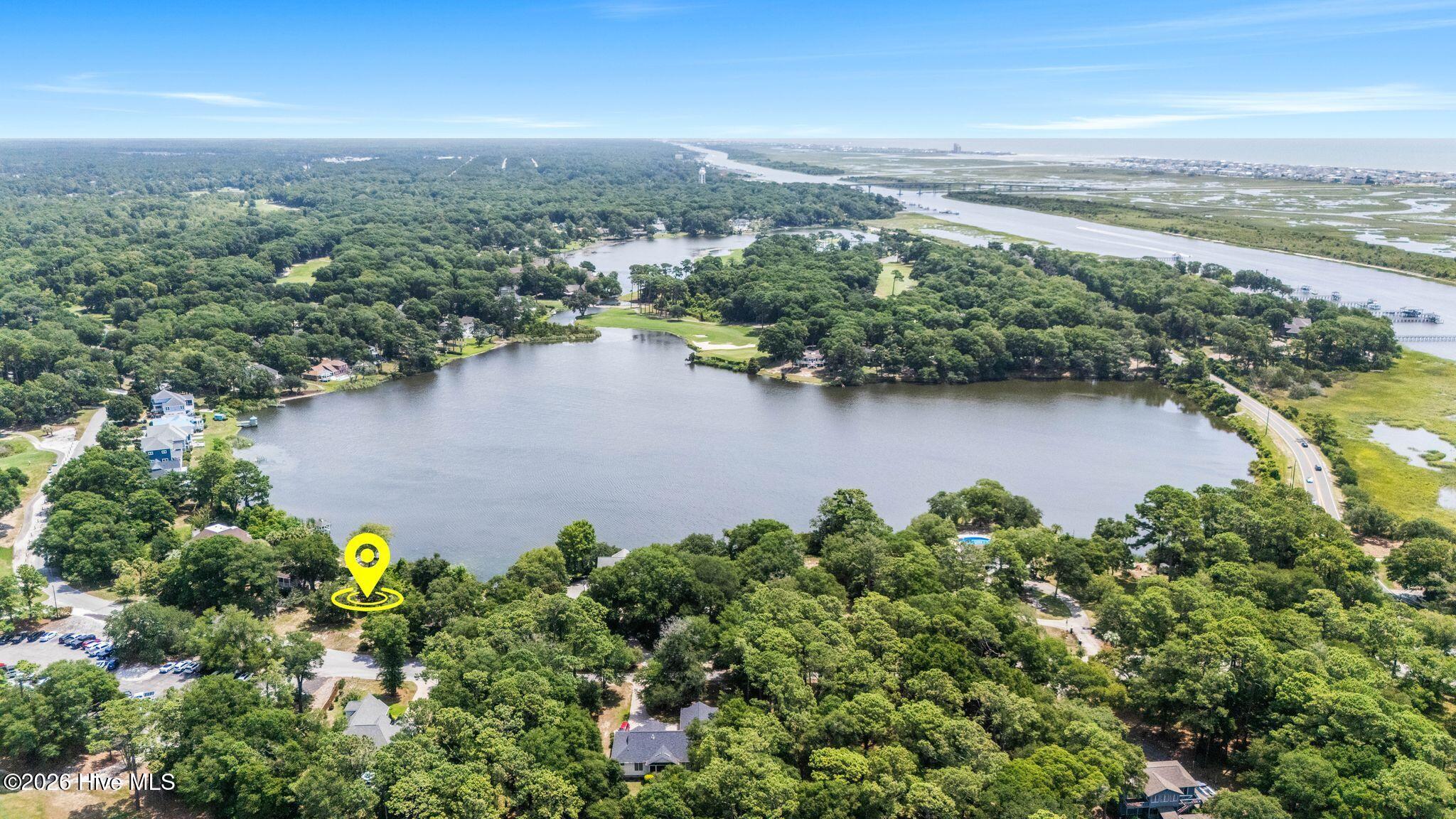 621 Lakeshore Drive Property Photo 12
