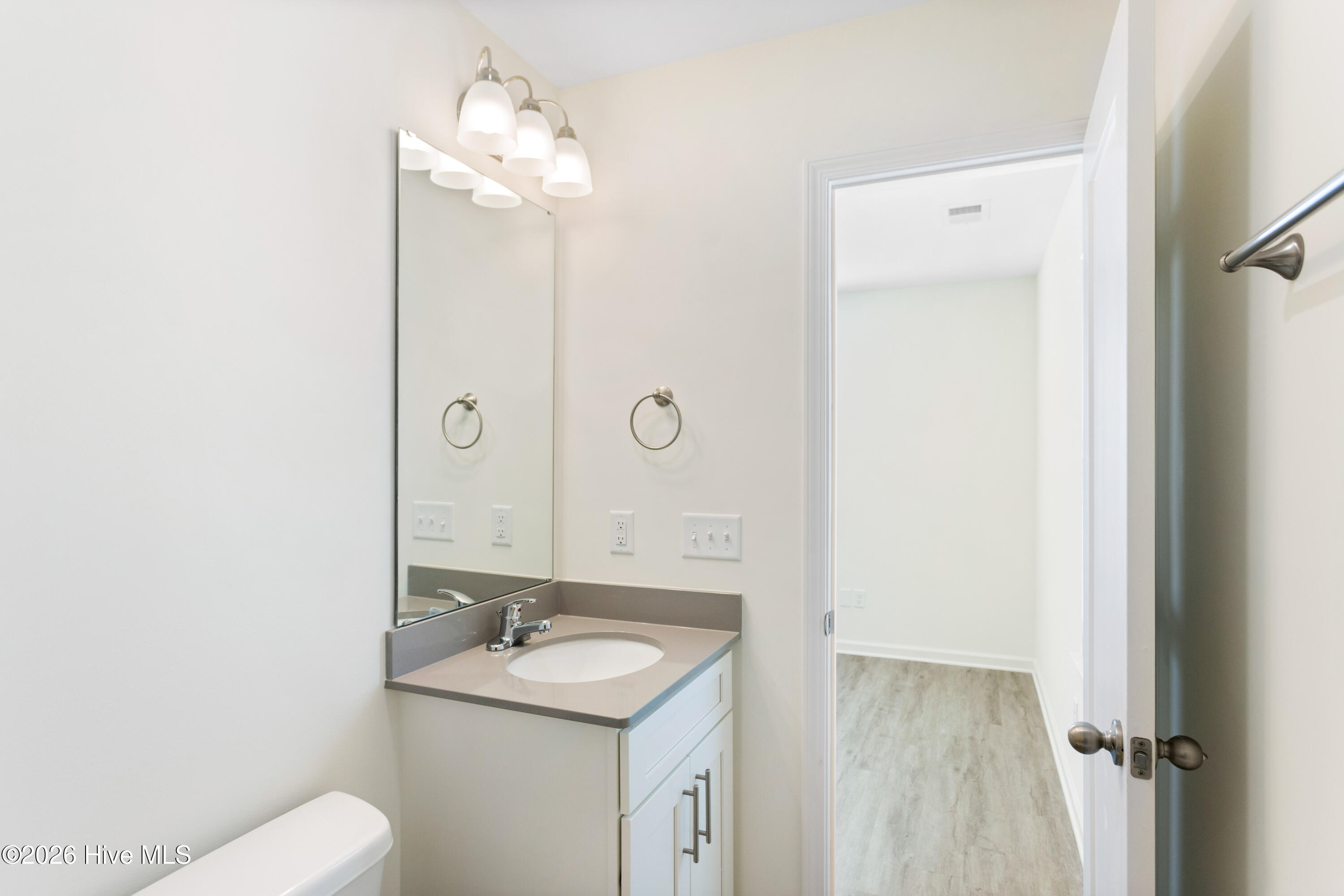 718 Taylor Street A Property Photo 14